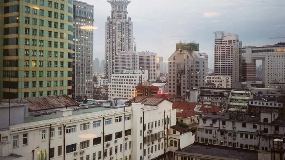 Metropolis, Report from China 2004-2006 Video Maya Schweitzer, Clemens von Wedemeyer (Copy)