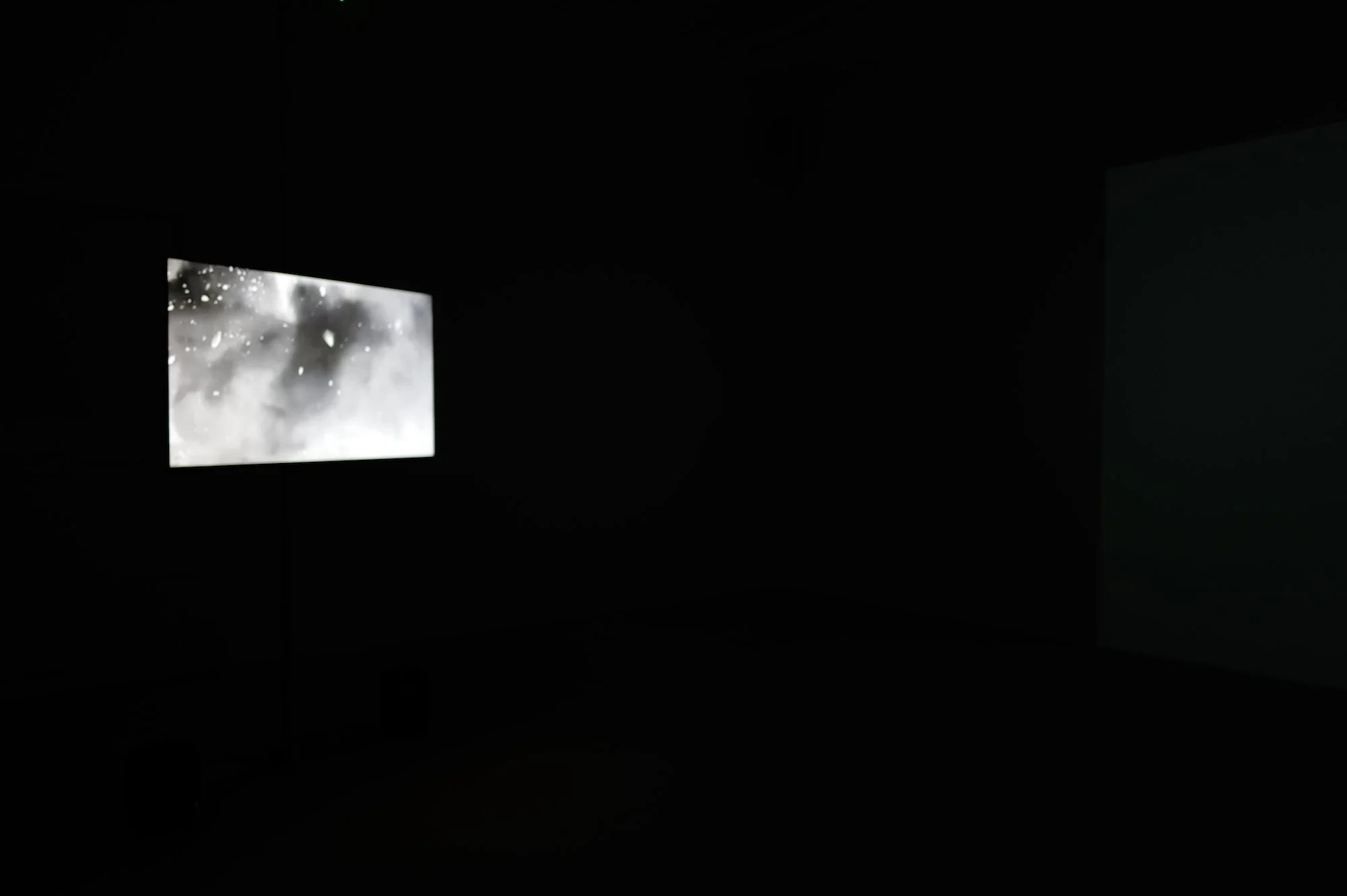 Goldsmiths, University of London, PhD project Chemical Wedding – Image, matter and the (un)making of synthetic white , 2024