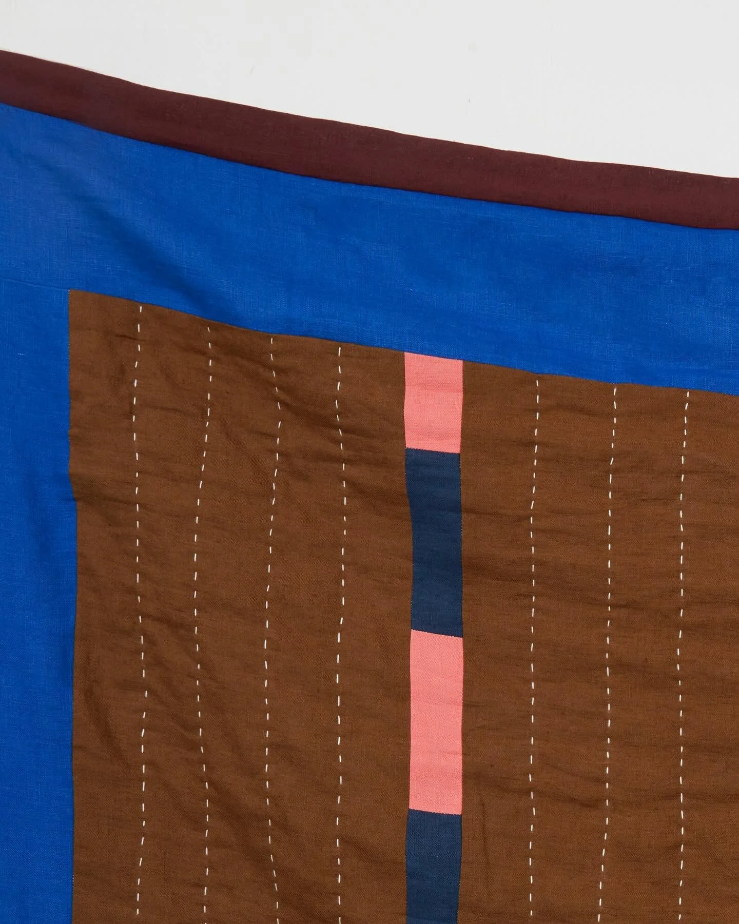 9 days to go. Definitely feeling the festive cheer now 🎄🎄🎄

Final week to shop in time for Christmas, use code &lsquo;FREESHIP&rsquo; for free UK shipping until Thursday 18th December 

#kanganarora #kanganaroratextiles #conversationsincolour