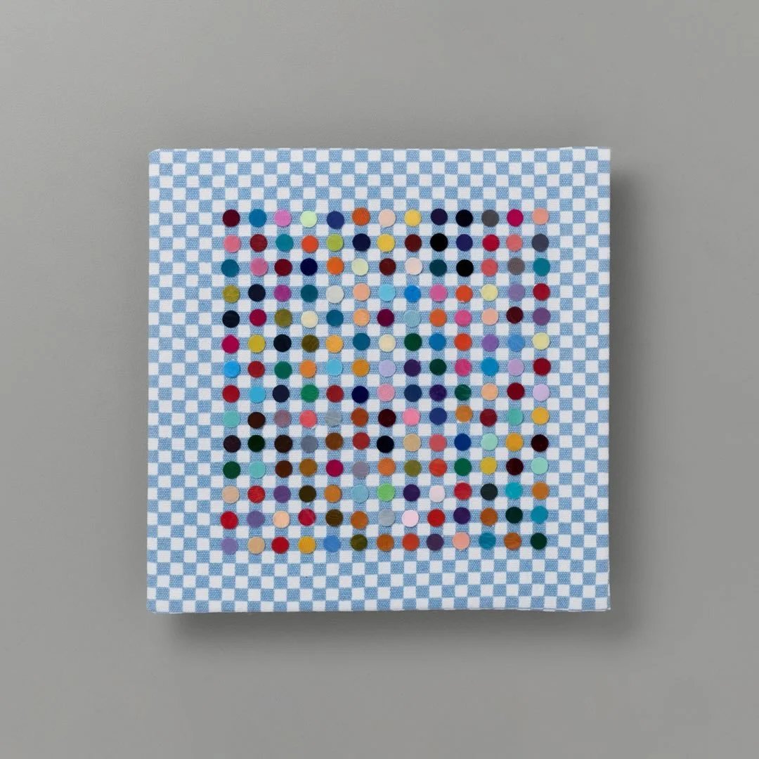 Bindis on screen printed canvas earlier this year for @secret7s 

Working on editions of these for the new year 🥰

#kanganarora #kanganaroratextiles