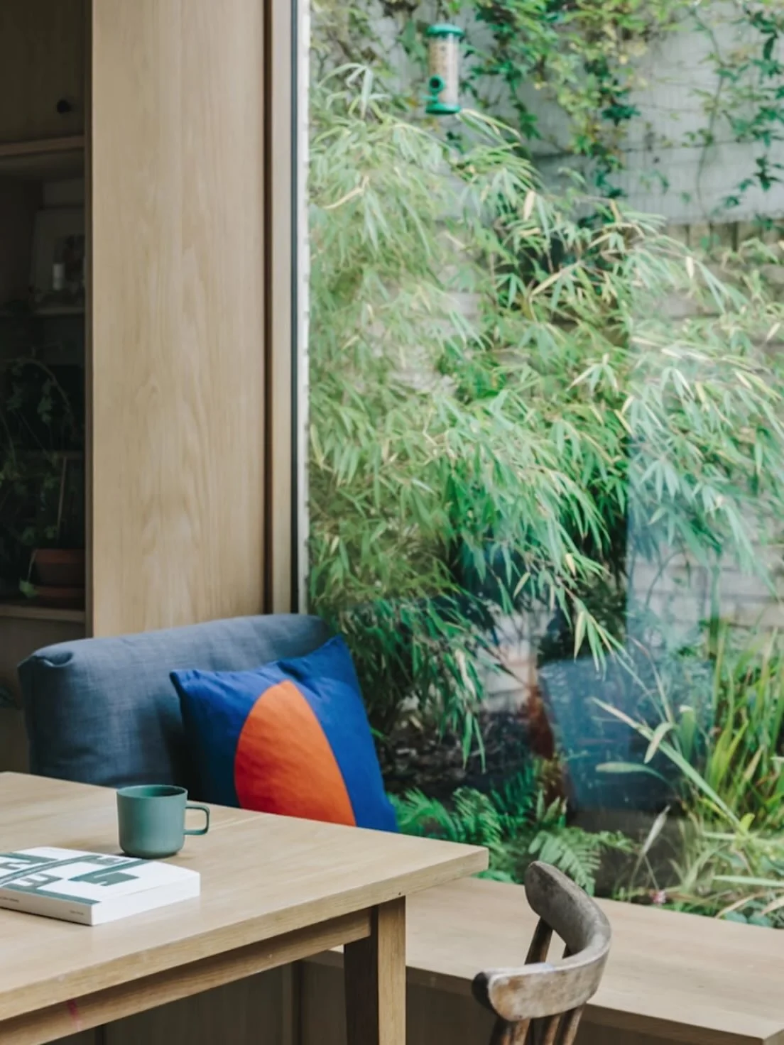 Happy new year!

Currently sitting with (what feel like) a 100 boxes around me as we&rsquo;re on the move soon, so I&rsquo;m wishing I was sitting here instead - this is a lovely home on The Modern house featuring by IKEA cushion from a while ago.