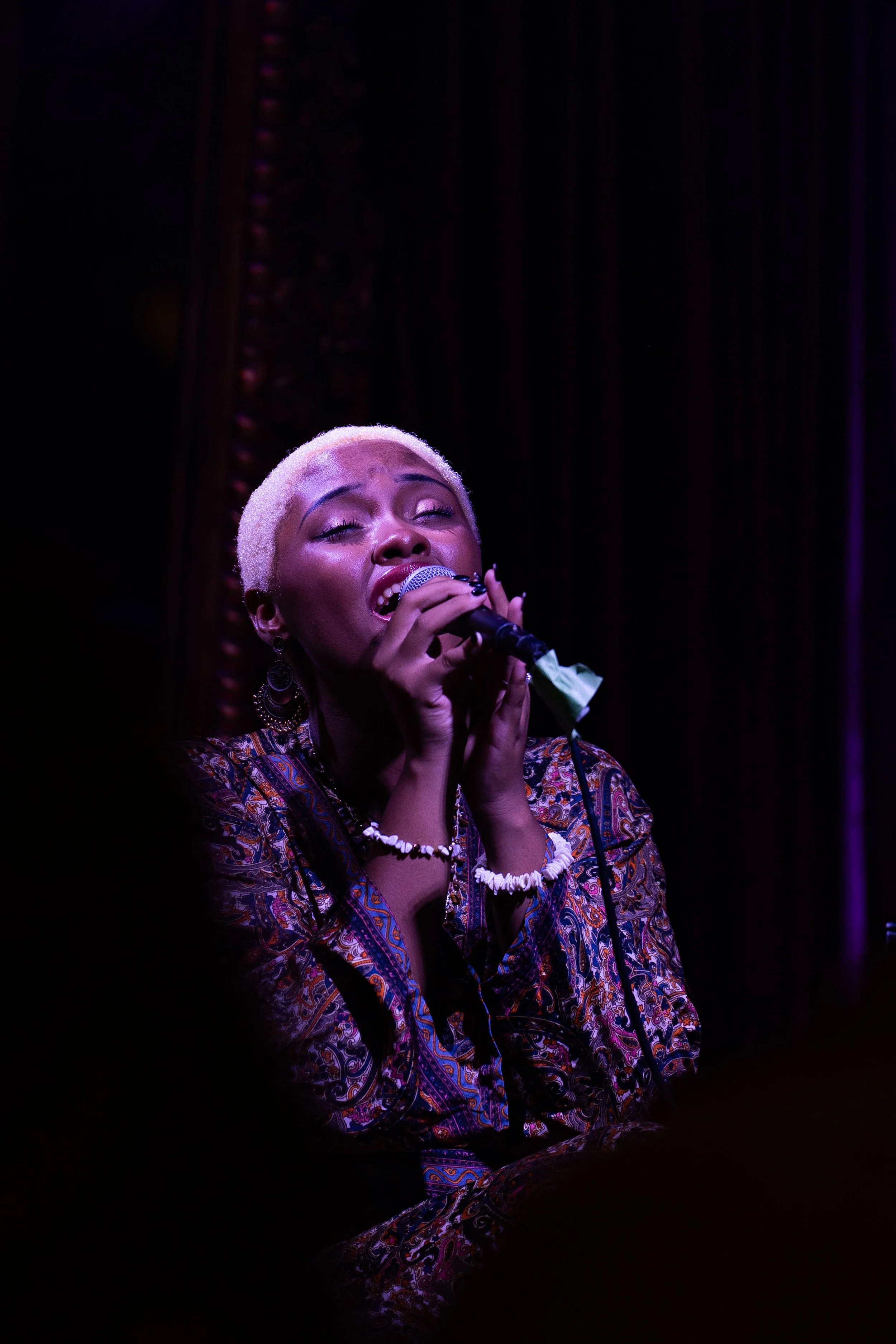 Jeremy's - Friday 22nd Nov-02.jpg