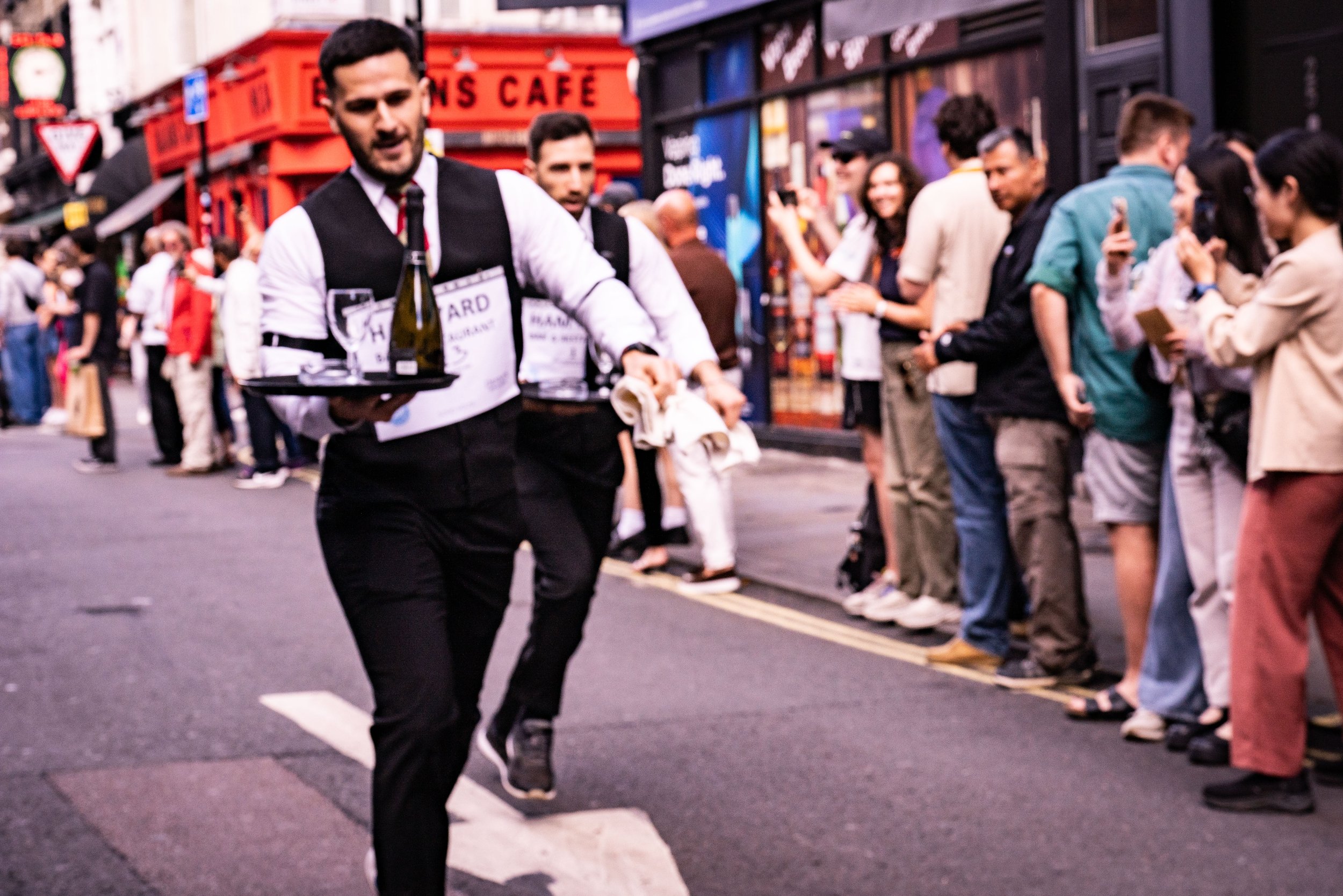 Doppo - Soho Waiters Run 2025-074.jpg