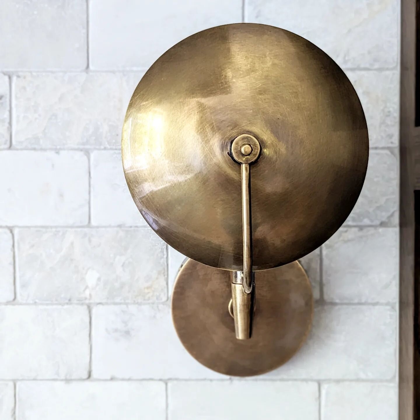 Just some of the antique brass details that give the #ClapboardColonialProject kitchen its character.