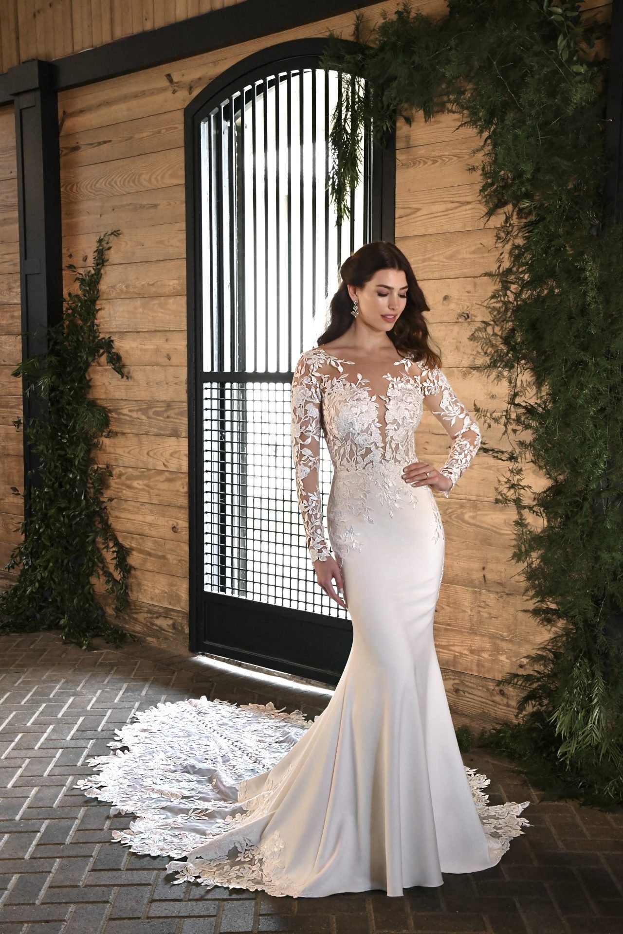 D3379-F-Catalog-S21-ESS-1280x1920.jpg