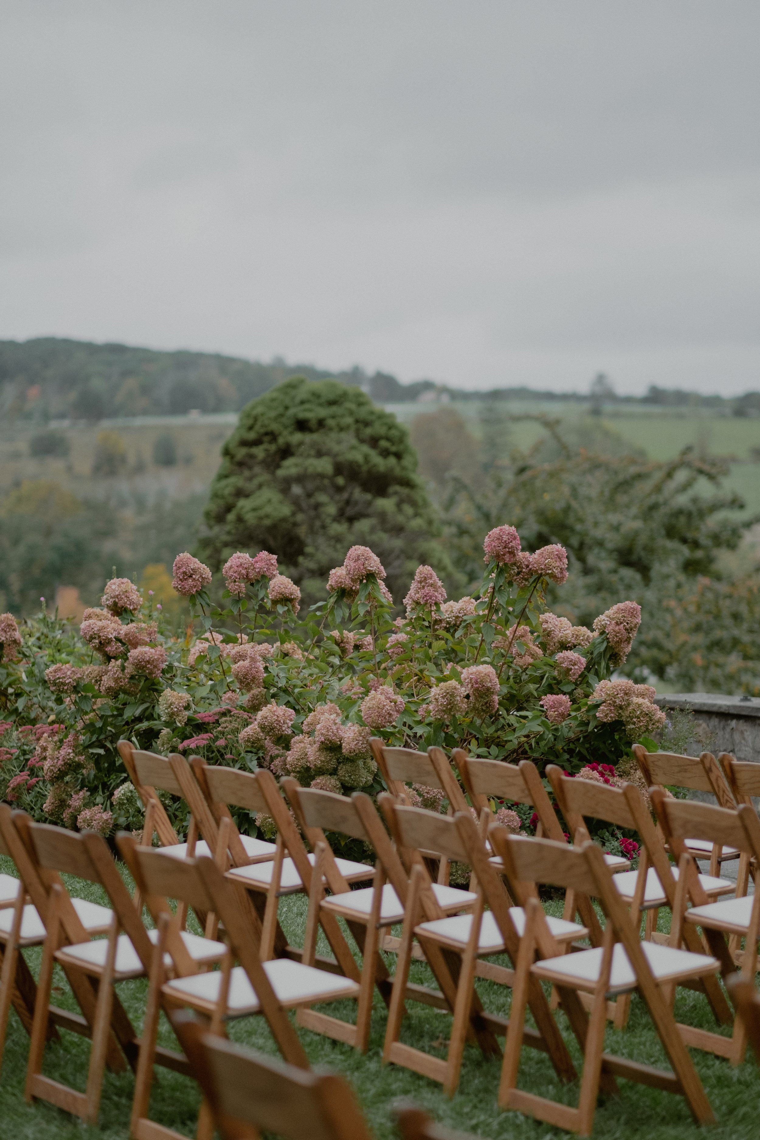 J&L_Gkynwood_Farm_Wedding_2021_ChelliseMichael-387.jpg