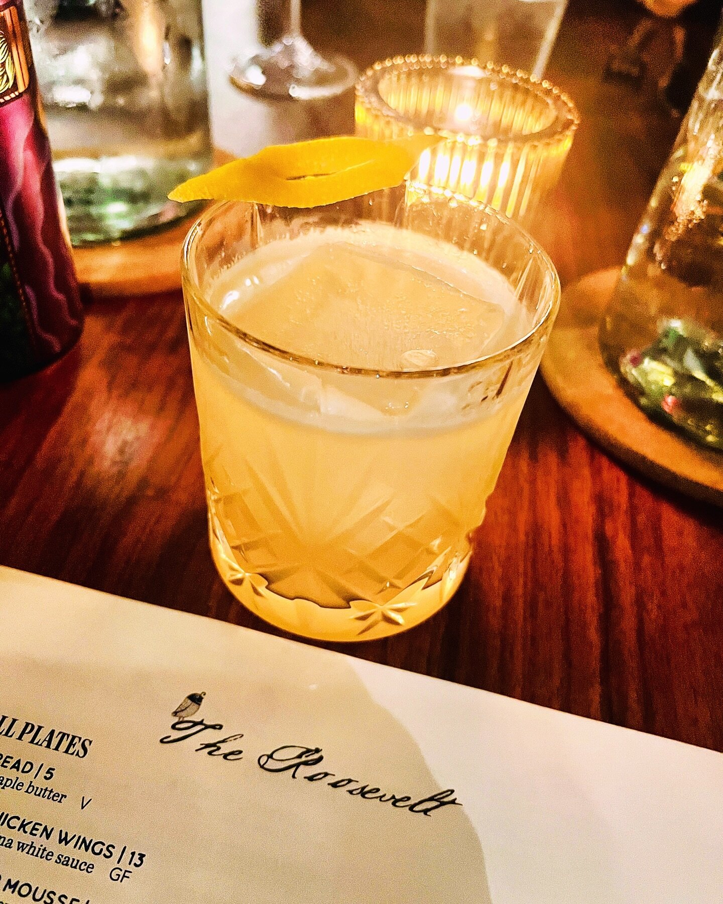 DRINK // Weekend roadtrip to #Richmond led to cozy cocktails @rooseveltrva #rva #raleighroadtrip #theroosevelt #danvillerattlesnake #mezcalcocktails