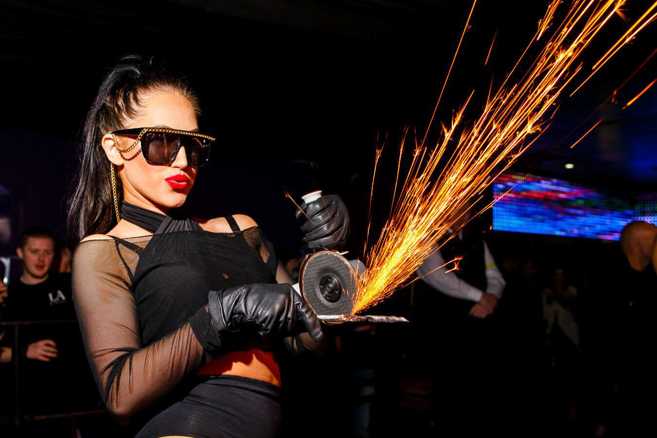 Angle grinder performer