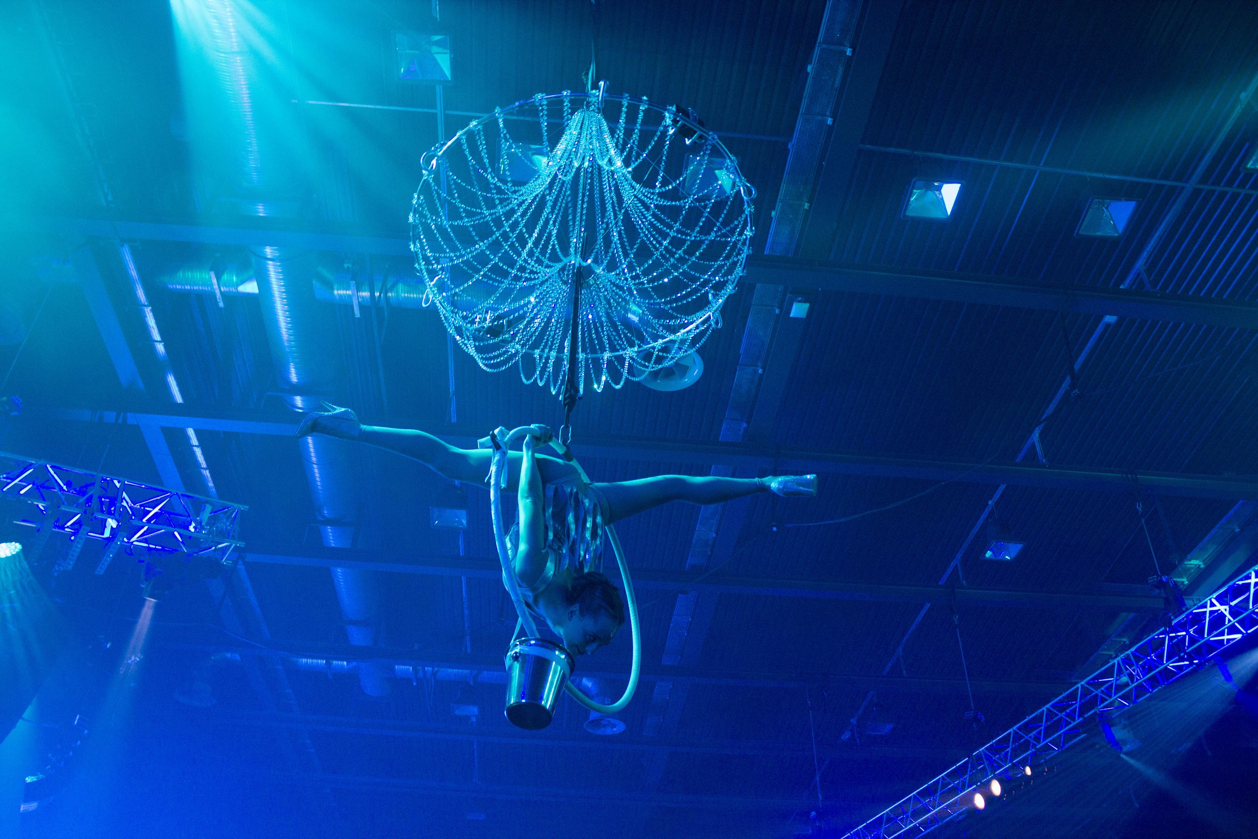 5 reasons you should book our aerial artists for your next event