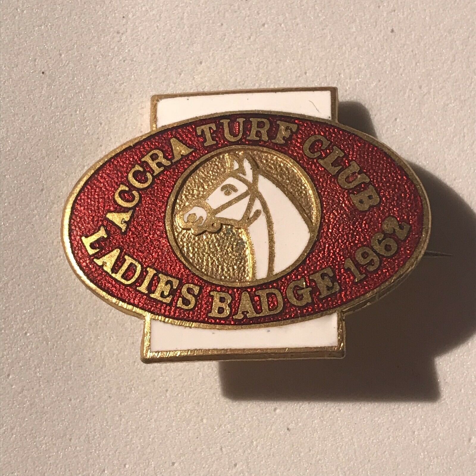 accra turf club badge 1962.jpg