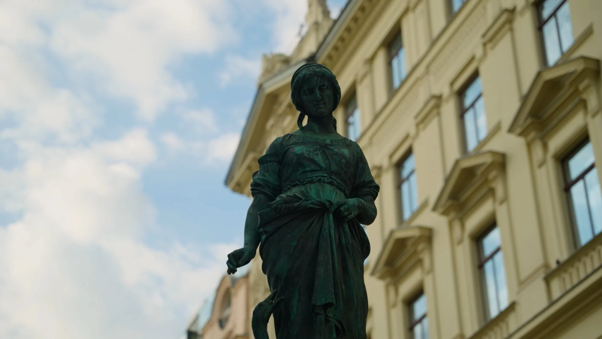 Still 2025-03-11 173651_1.1.12.jpg