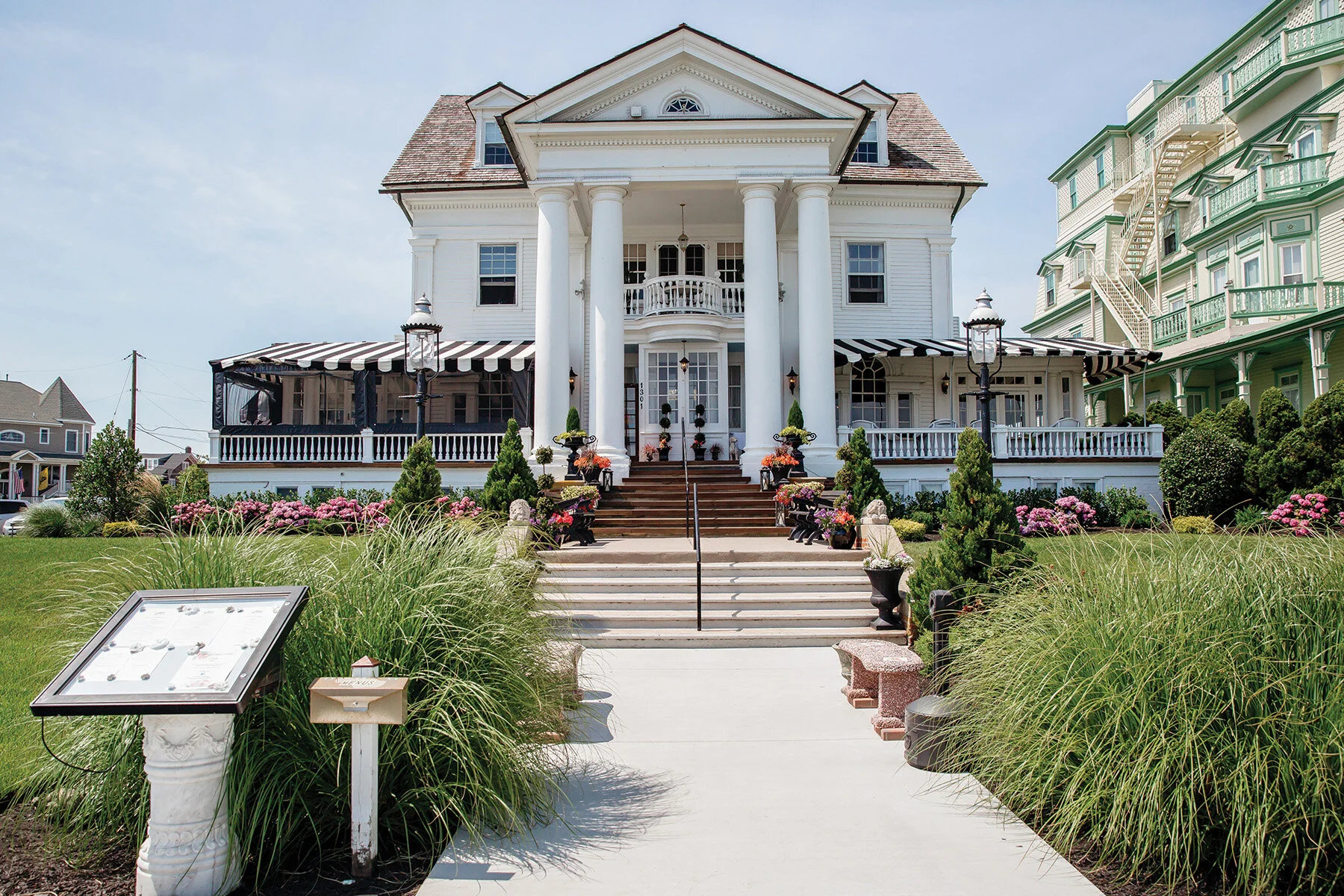 Peter Shields Inn — Exit Zero