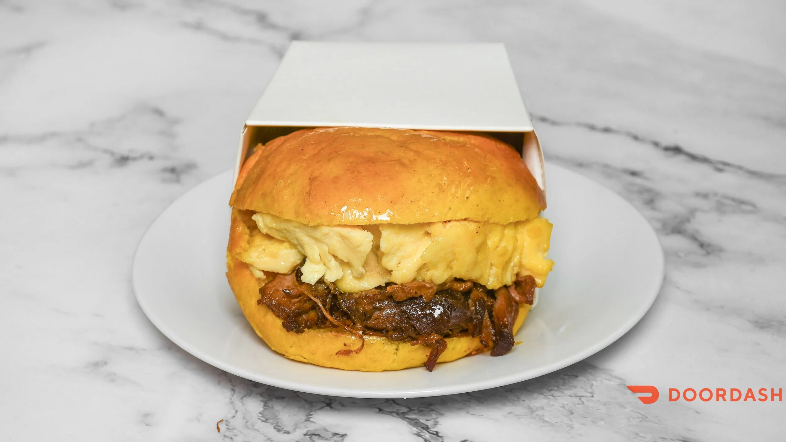 Pull_Pork_Egg_sandwich.jpg