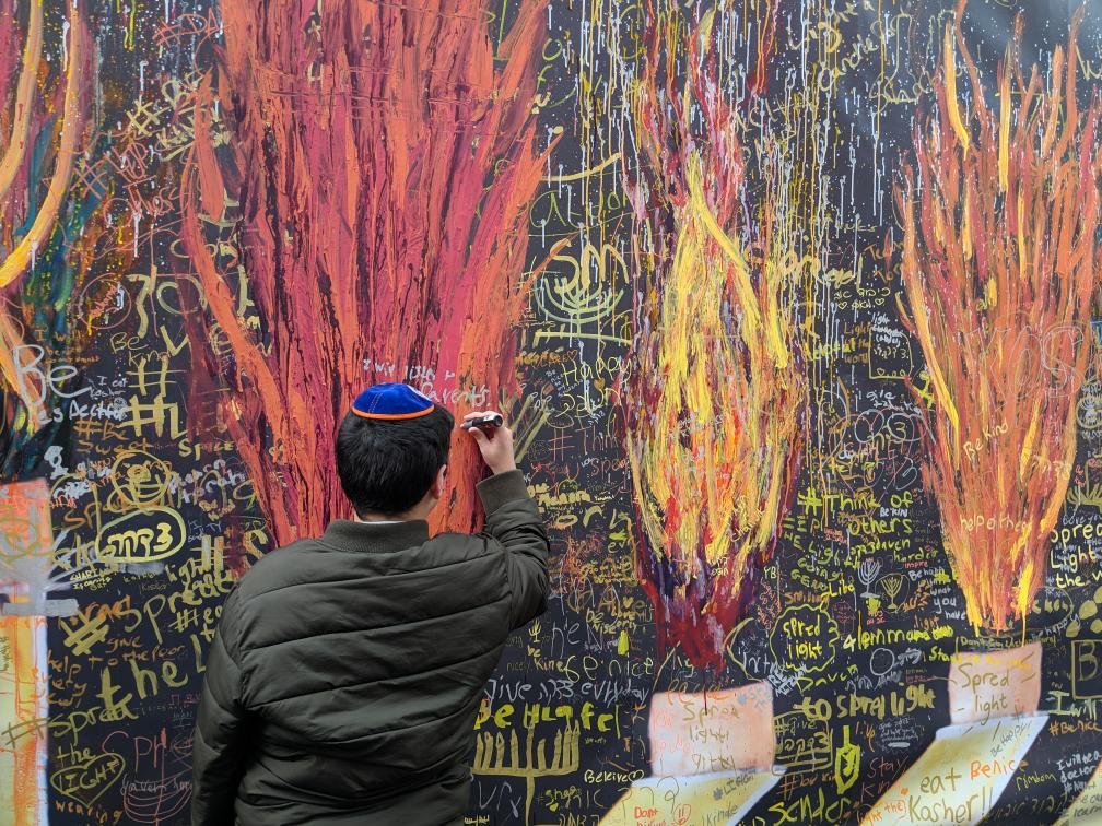 moully_art_public_art_menorah (53).jpg