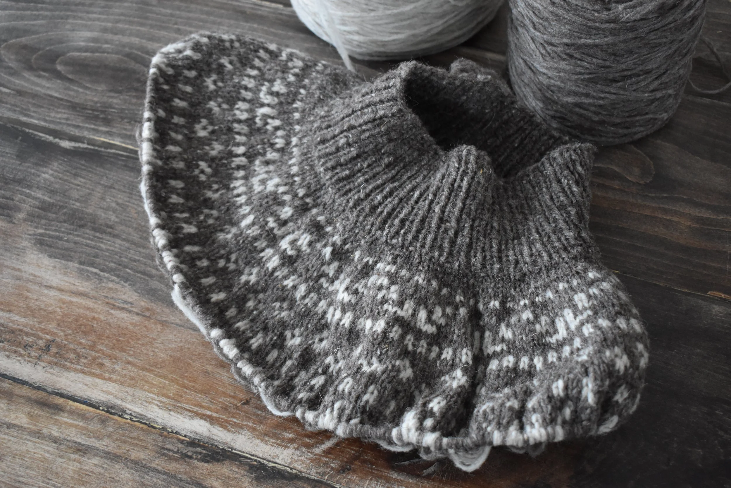 Tips for Knitting with Unspun Yarn — Jessica McDonald Designs