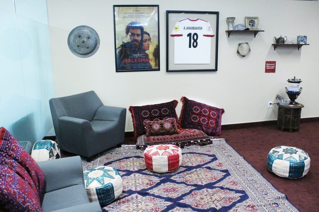 Rotating cultural room re-designed for Middle Eastern students