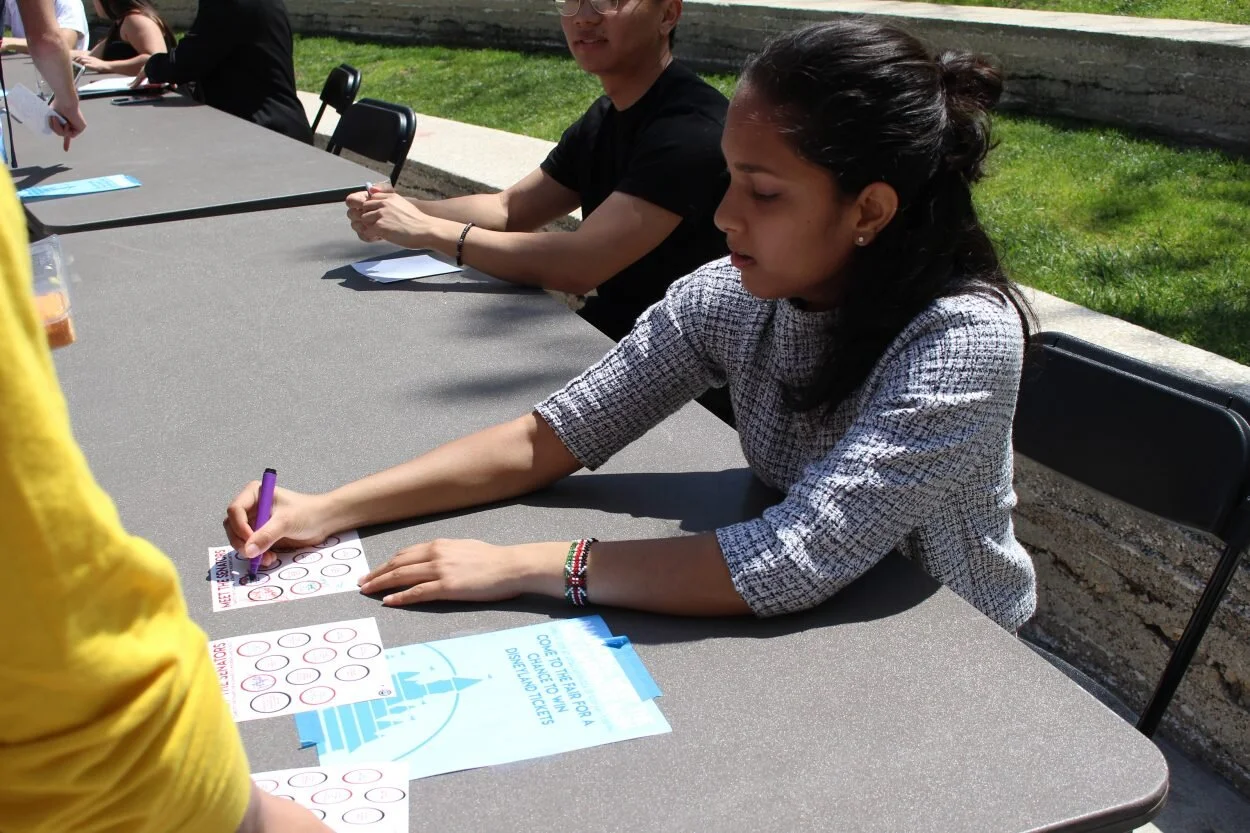 To increase student voting, SGA raffles Disneyland tickets