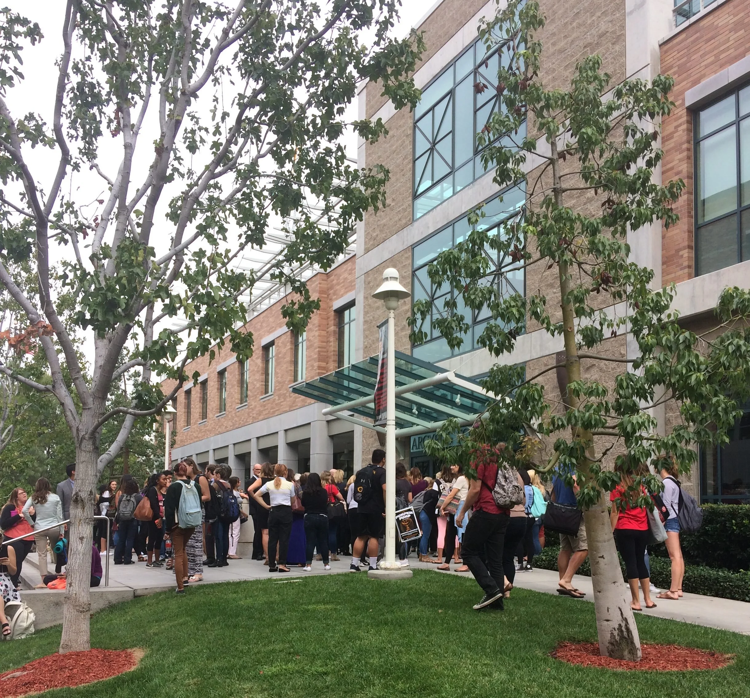 Argryos Forum evacuated after alarm malfunction