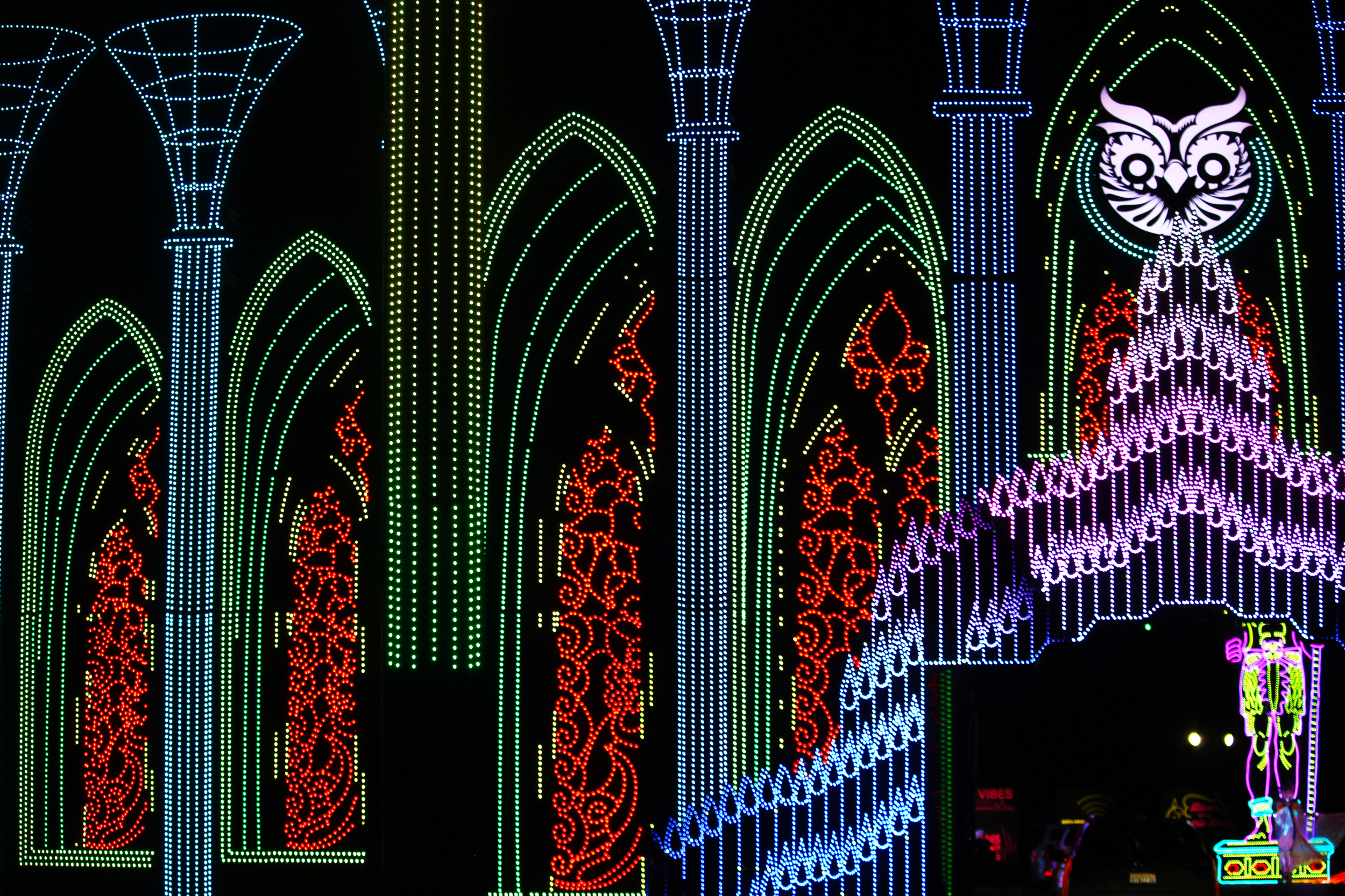 Review | ‘Electric Mile’ reinvents the rave experience