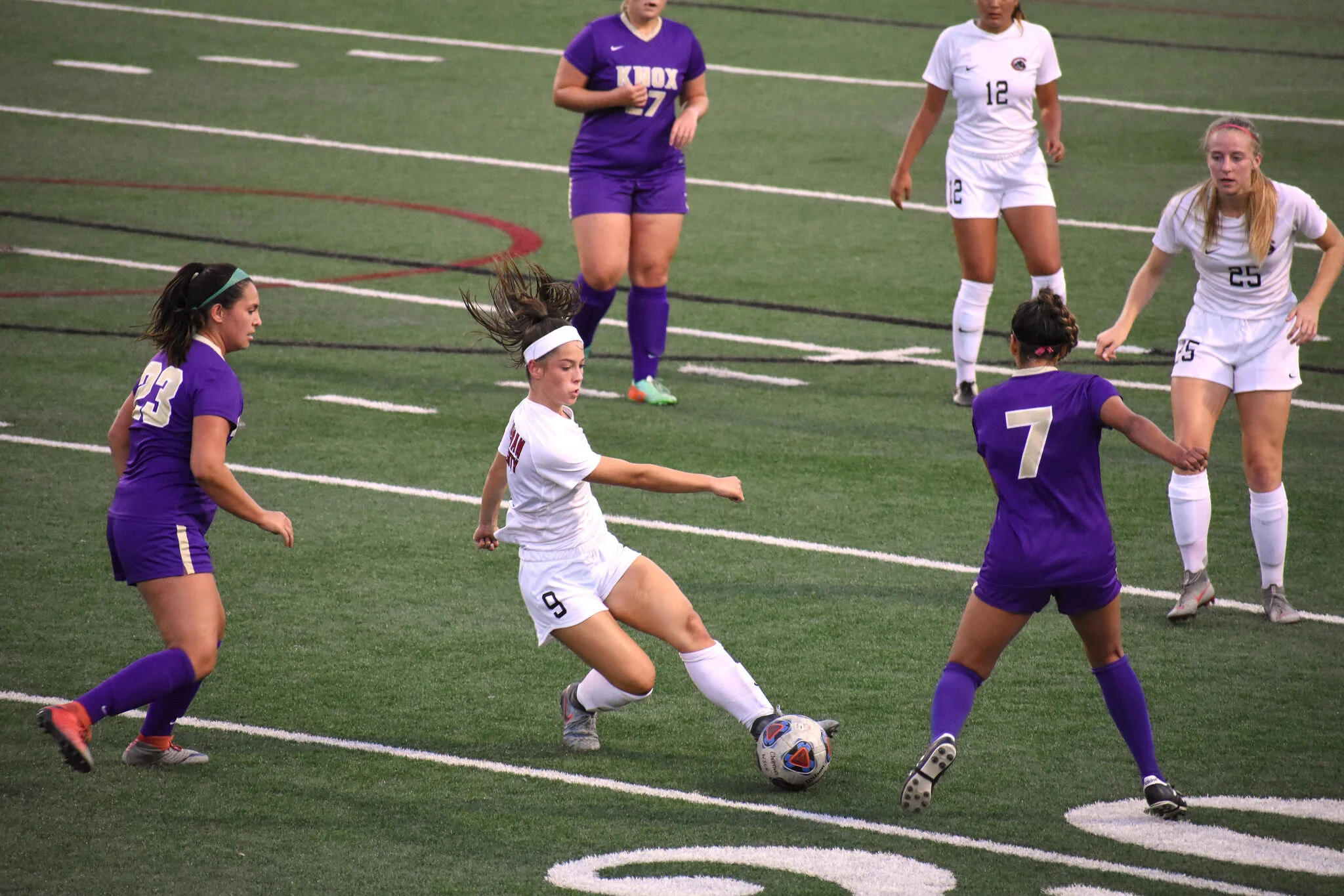 Women’s soccer falls to Knox College 2-0
