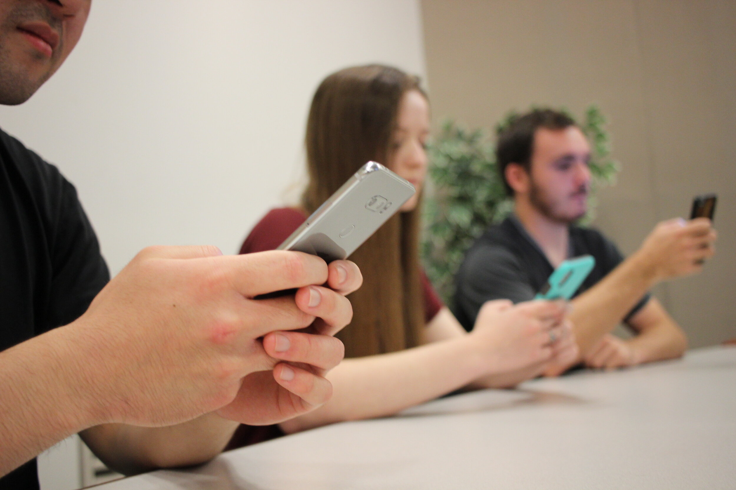 Eighty-two percent of American teenagers currently own an iPhone, and 84 percent of teenagers say that their next phone will be an iPhone, according to Business Insider. Photo by Catherine Owen
