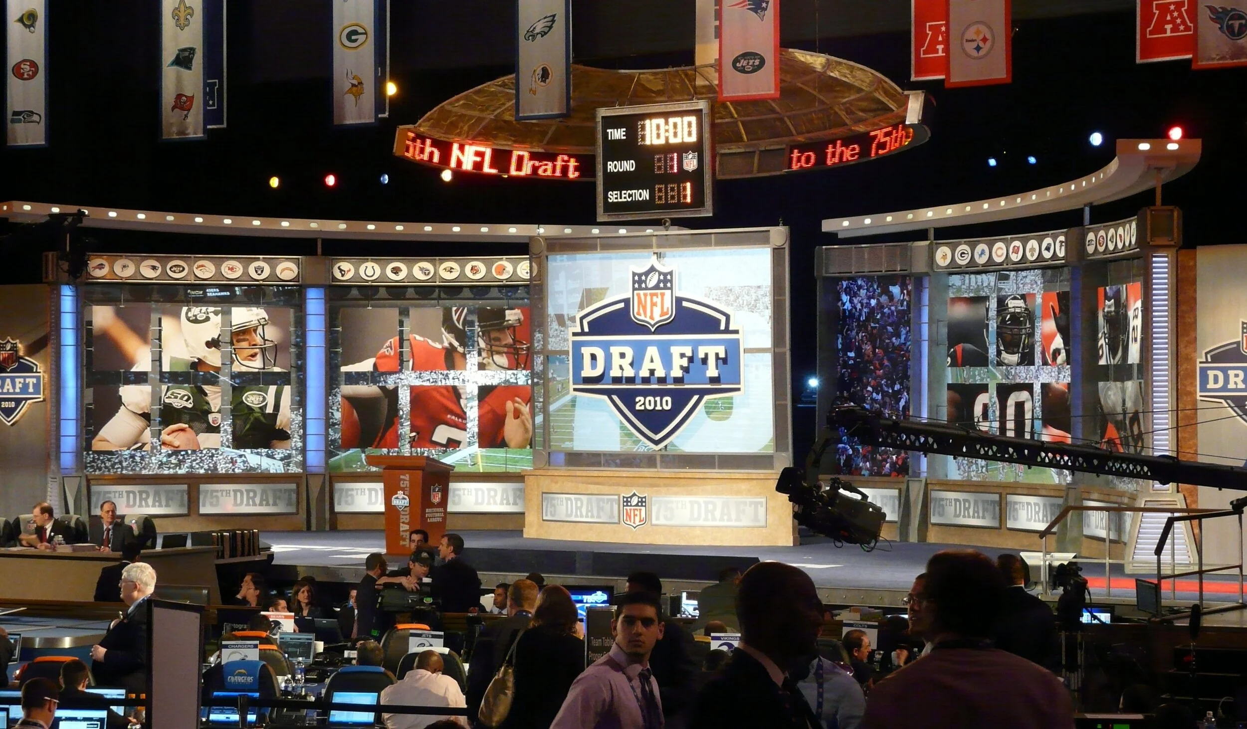 Opinion | Fans need patience with rookie quarterbacks