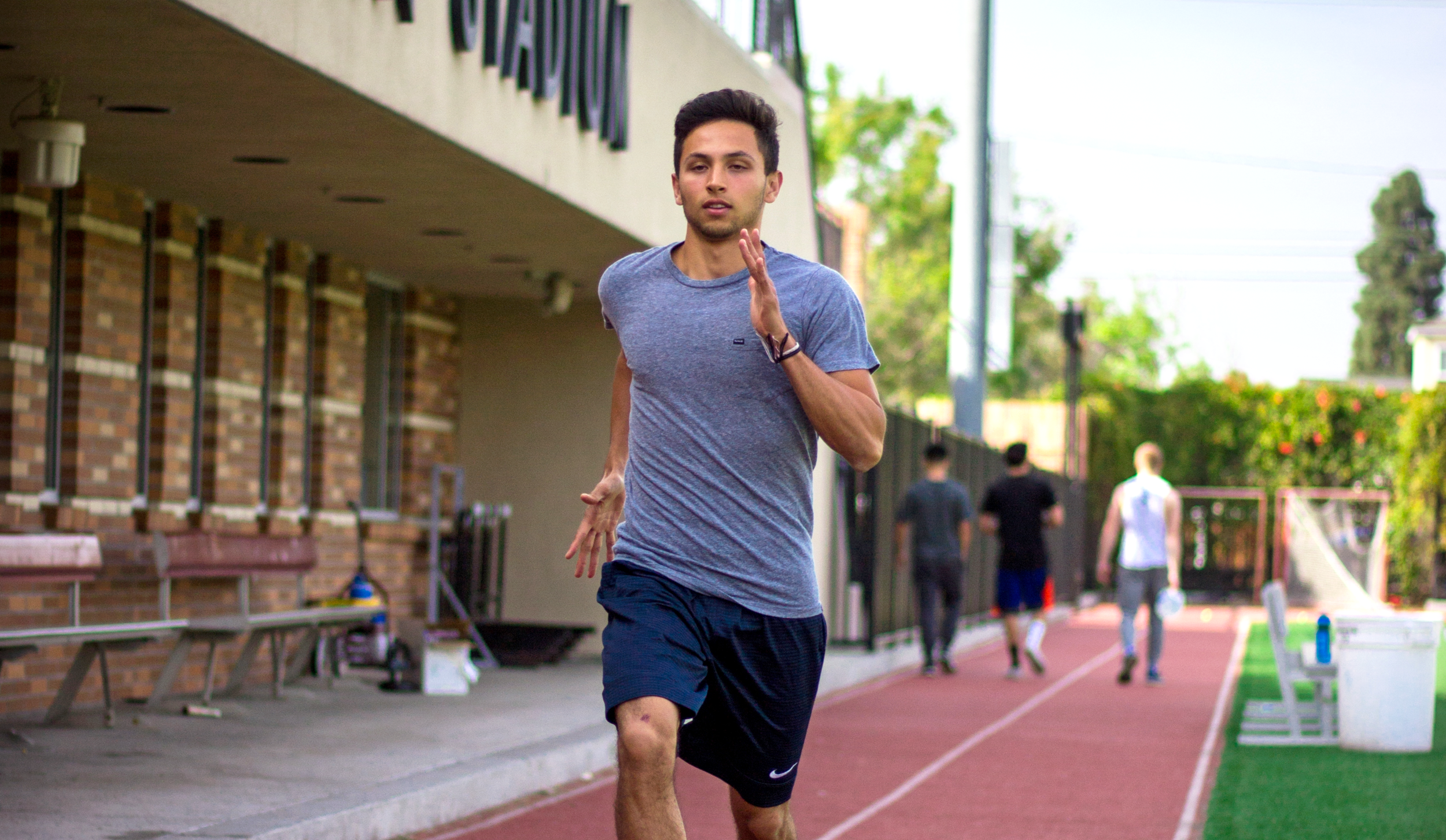 Japanese-raised Shigeyama sprints through injury