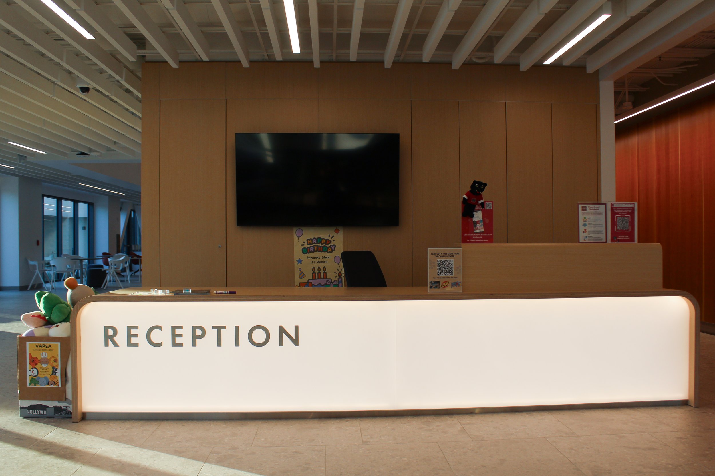 Aside from a new on-campus dining establishment and a new store, the new center also features a series of couches and several student workrooms where students can also check out laptops or use wireless charging packs, among other amenities.