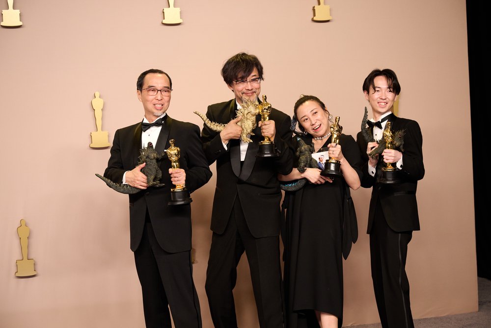   (From left) Masaki Takahashi, Takashi Yamazaki, Kiyoko Shibuya and Tatsuji Nojima from “Godzilla Minus One” pose backstage with the Oscar for Best Visual Effects during the live ABC telecast of the 96th Oscars at Dolby Theatre at Ovation Hollywood 