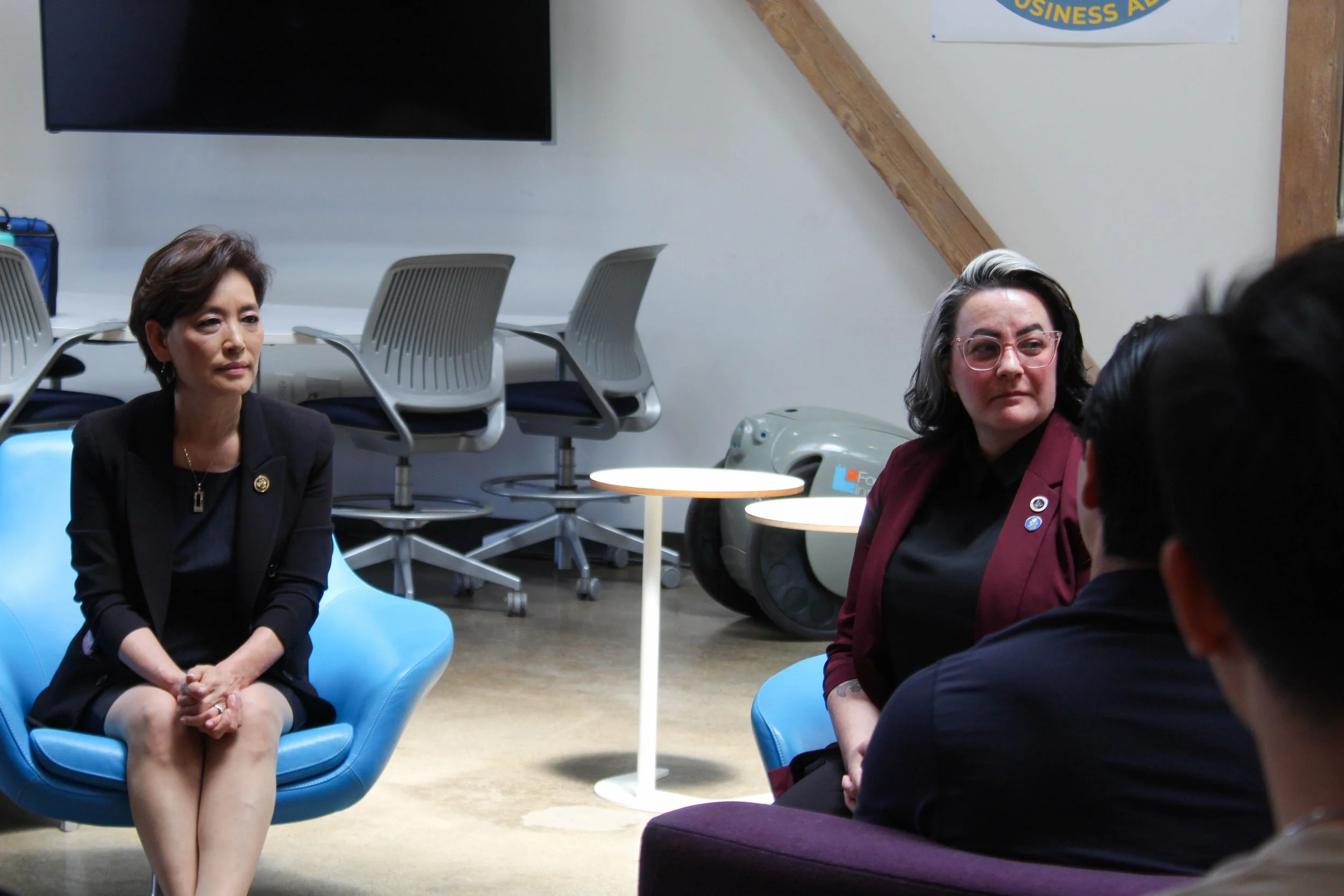    At the Leatherby Entrepreneurship Center for Business Ethics, Kim spoke with several veteran students about their concerns and expressed her commitment to helping them.   