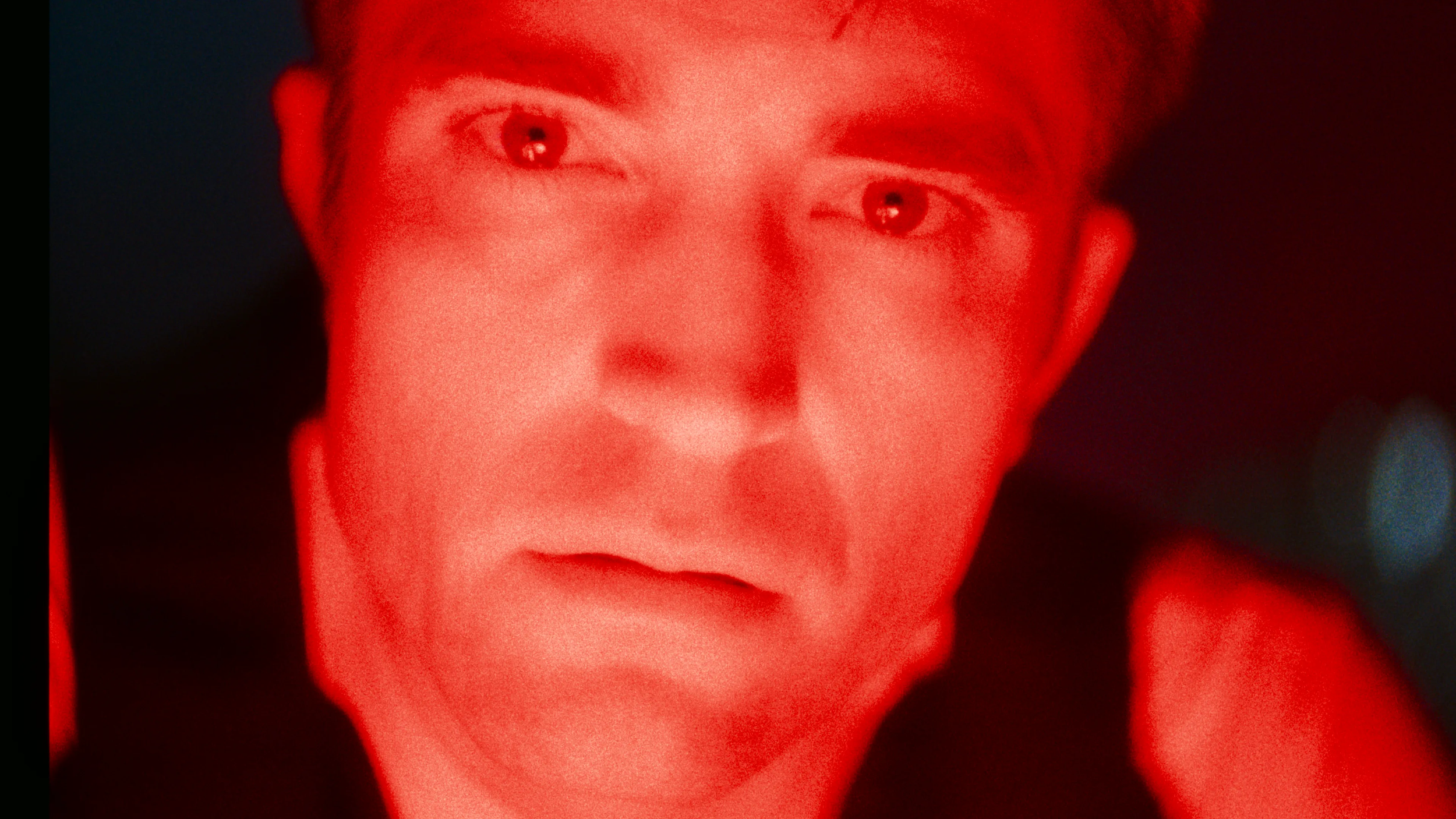 Robert Pattinson as Chris Hansen.