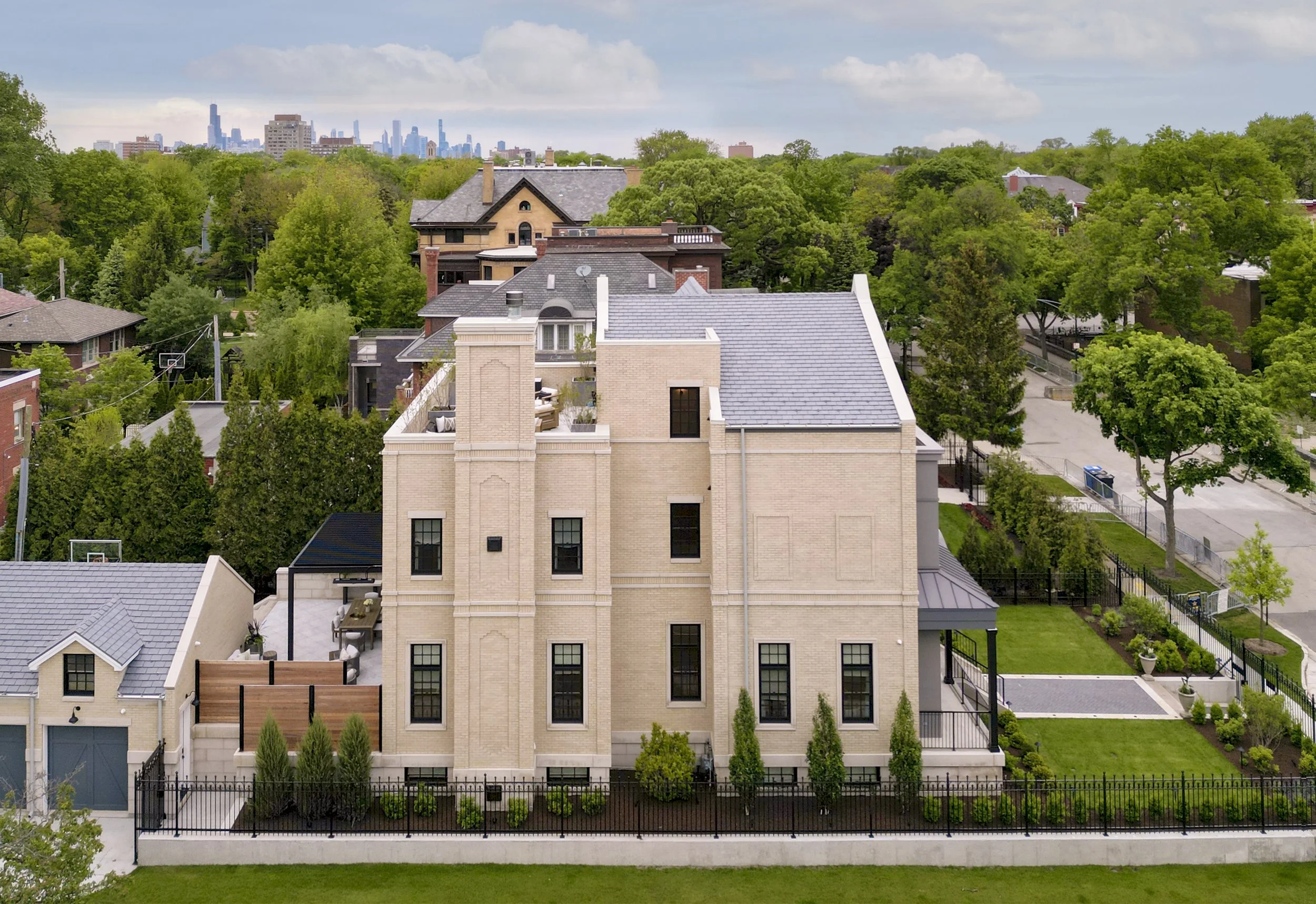 This interdisciplinary project was a delight to collaborate with colleagues in architecture, interior design, and the client to build a luxury dream home landscape for this growing family. We focused on creating an interconnection between indoor and 