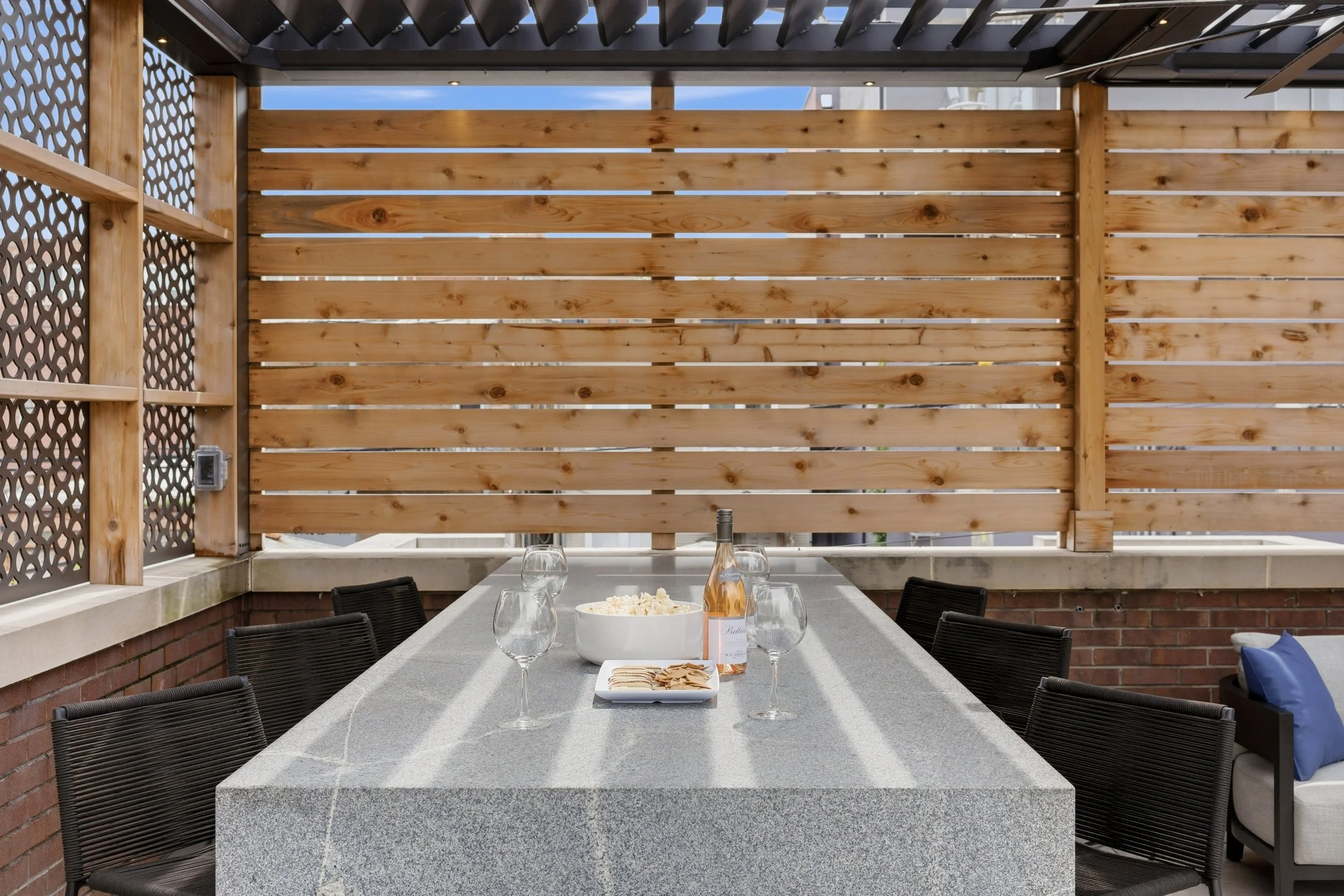 Luxurious Bucktown Paradise