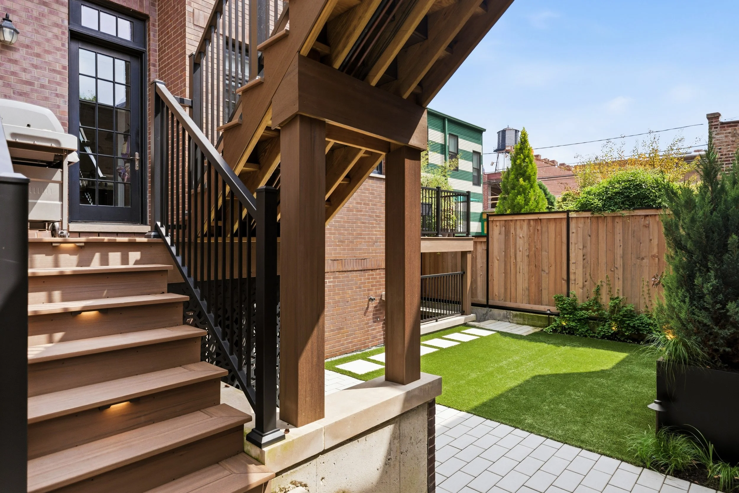 Luxurious Bucktown Paradise