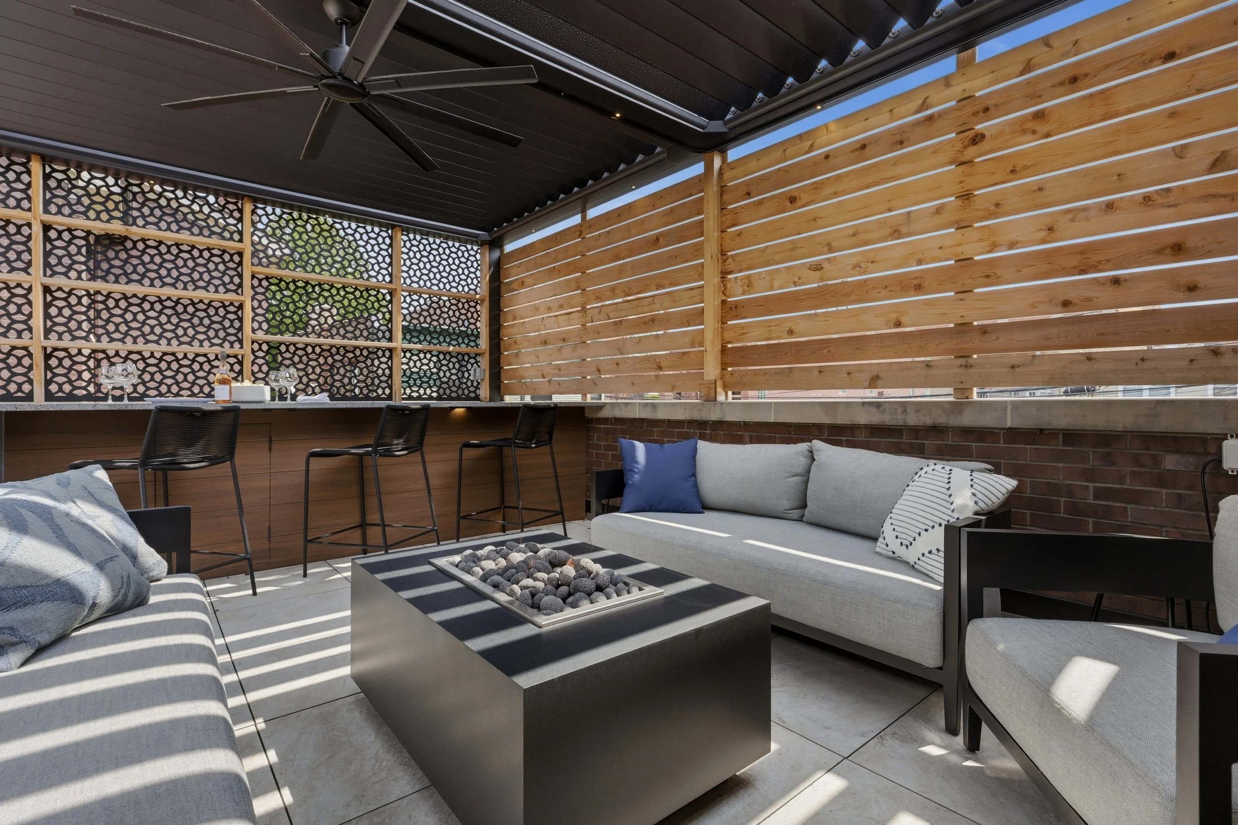 Luxurious Bucktown Paradise