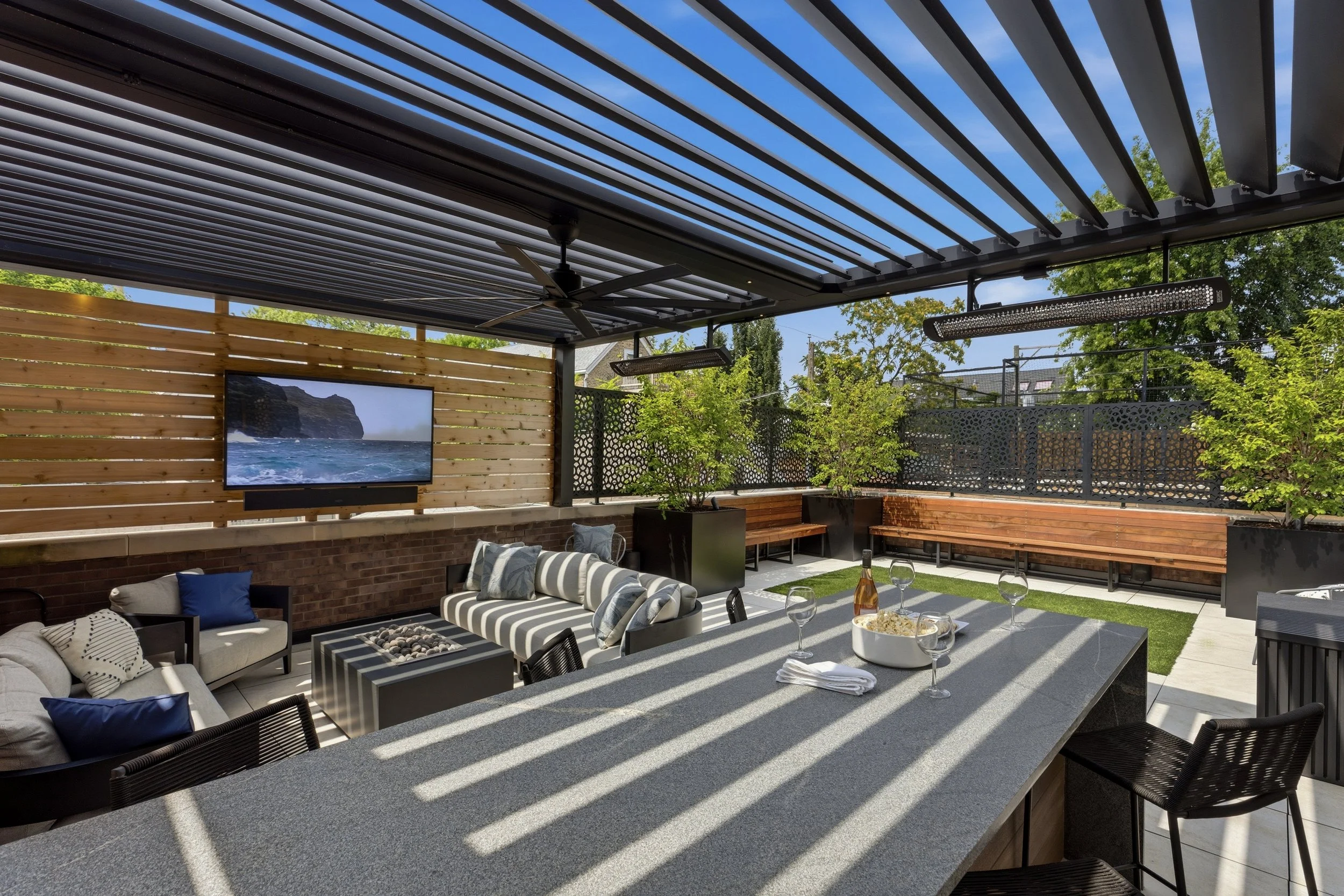 Luxurious Bucktown Paradise