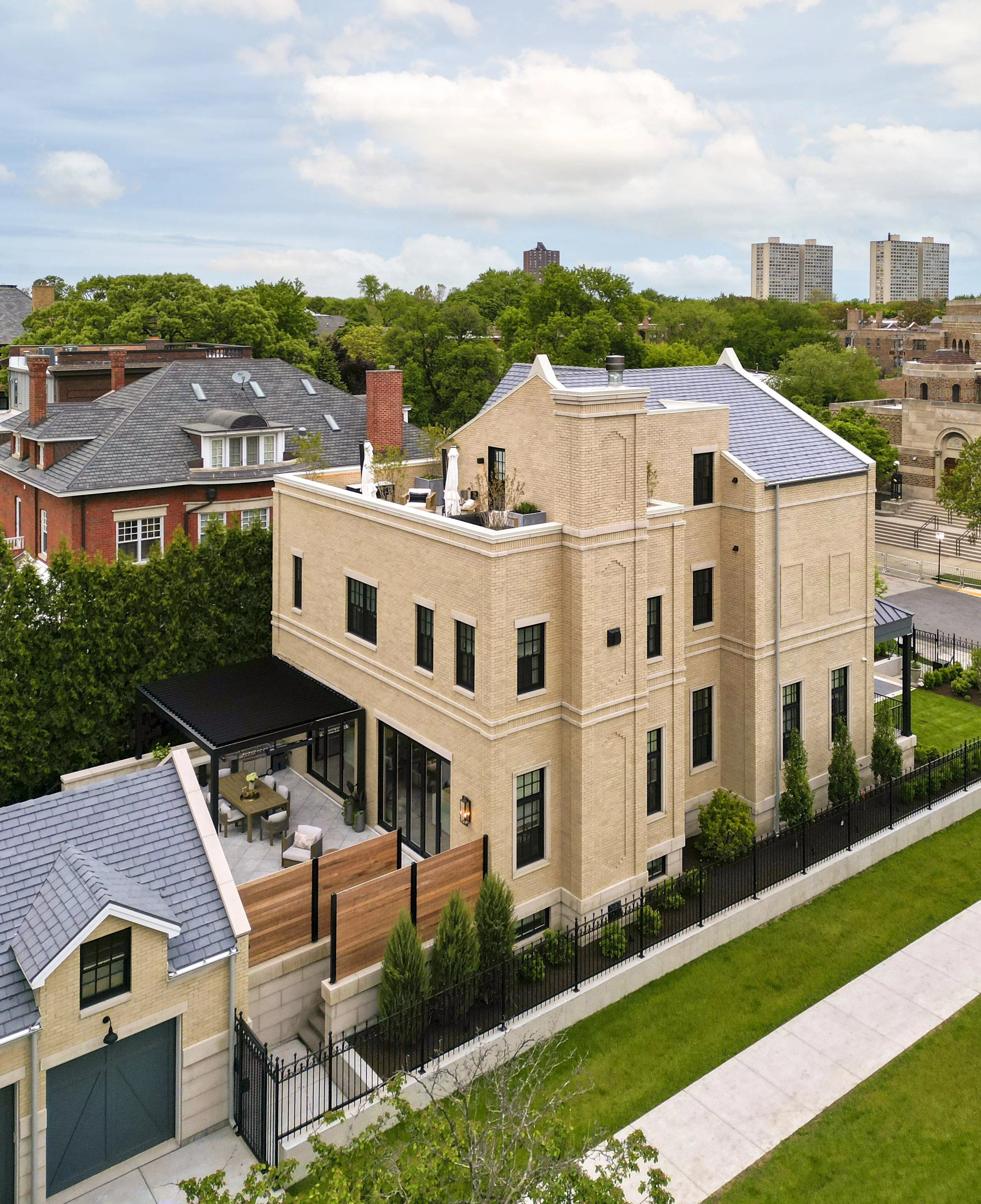 This interdisciplinary project was a delight to collaborate with colleagues in architecture, interior design, and the client to build a luxury dream home landscape for this growing family. We focused on creating an interconnection between indoor and 