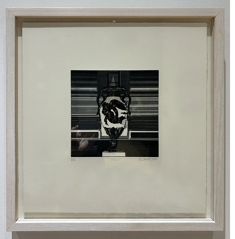 Ria Czerniak-LeBov: "Urn" - Etching and Aquatint (1/20) €250