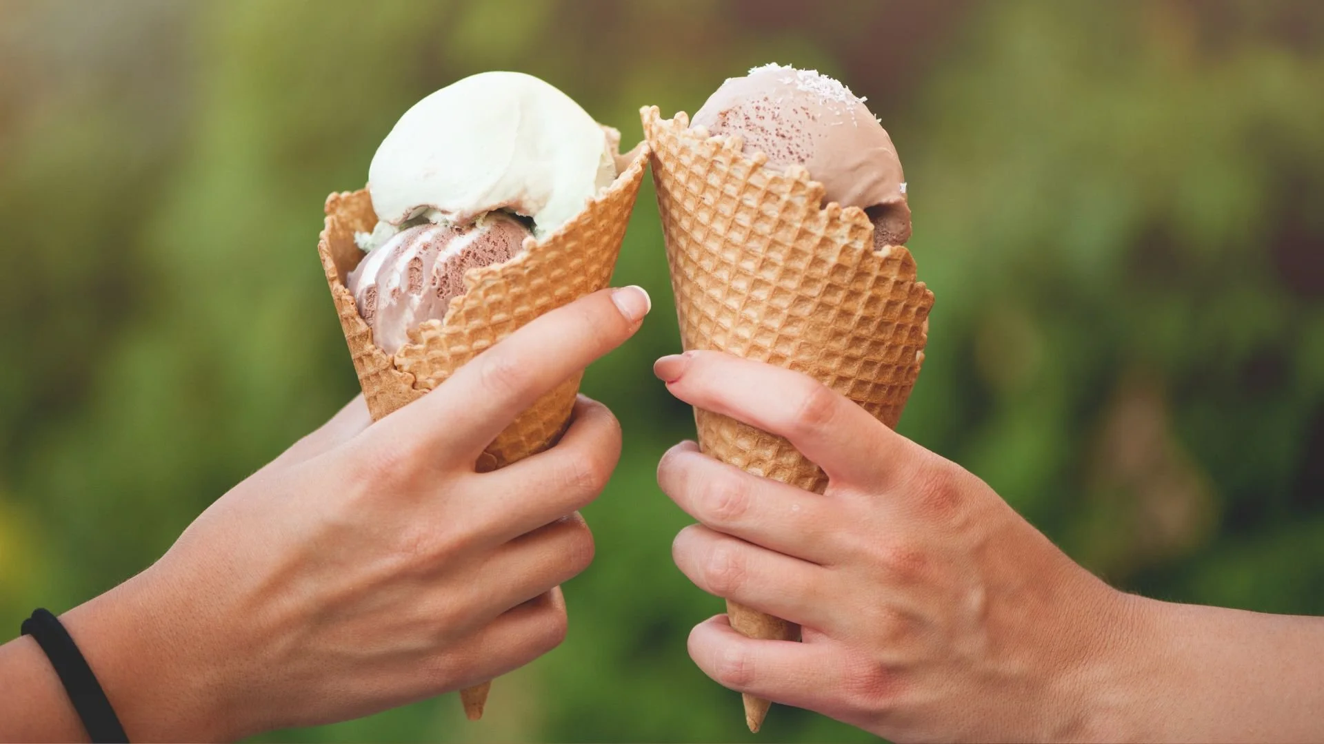 Why Do My Teeth Hurt When I Eat Ice Cream? 