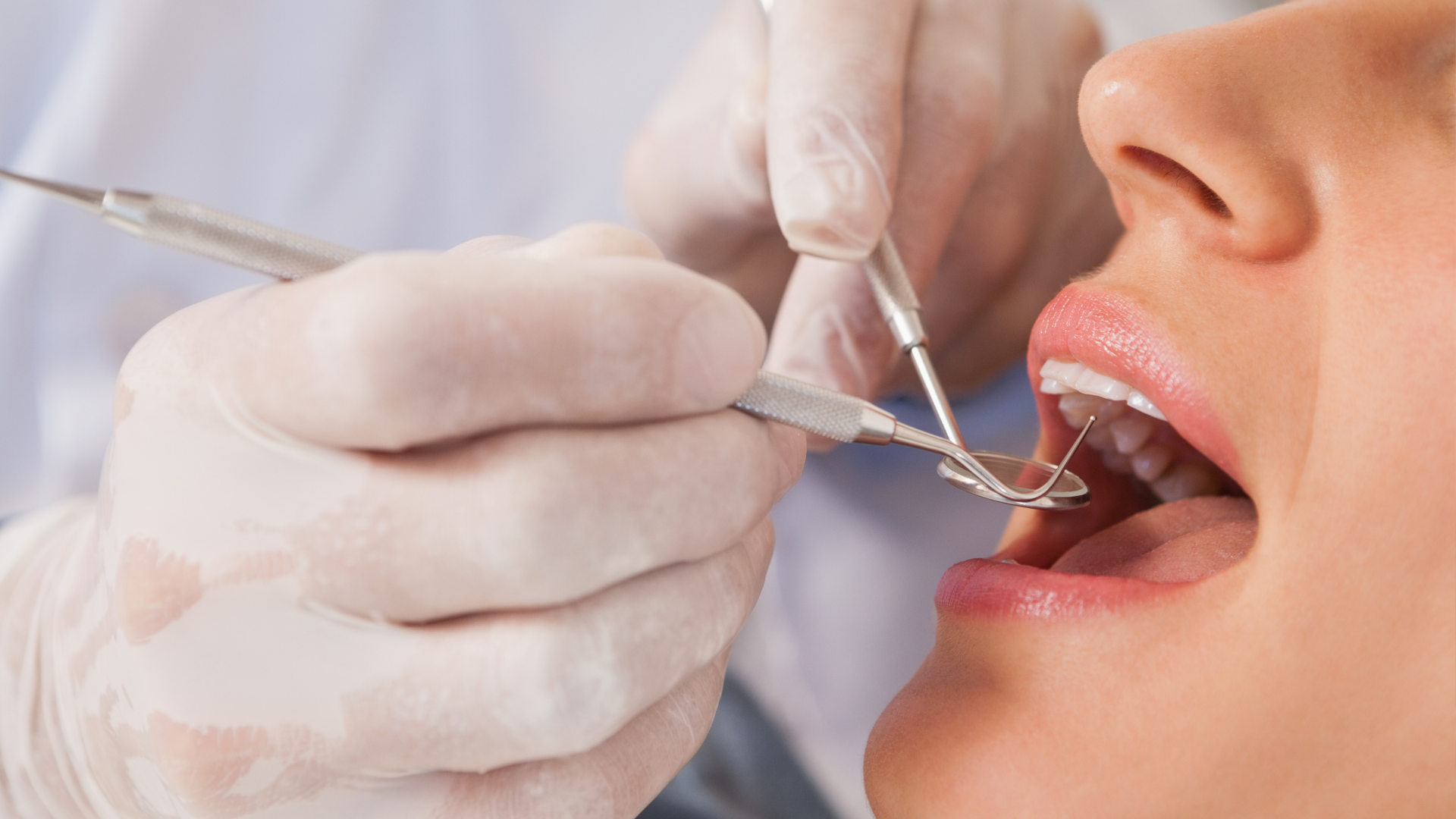 Preventive dental care and healthy everyday oral-hygiene habits