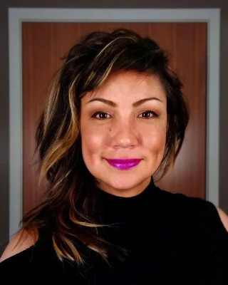 Diving Into History with Jenifer Wofford