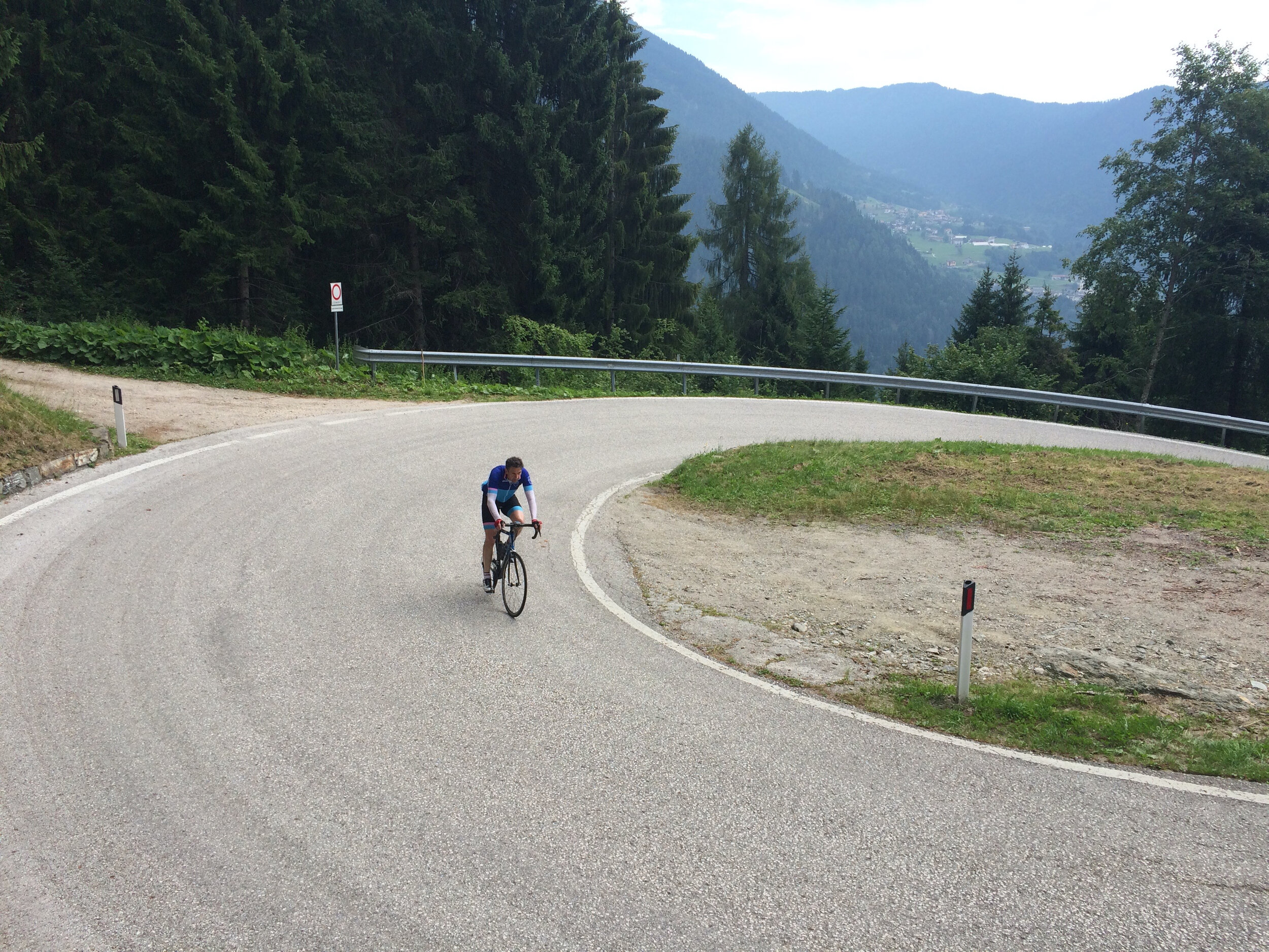 Bespoke road & gravel bike adventures
