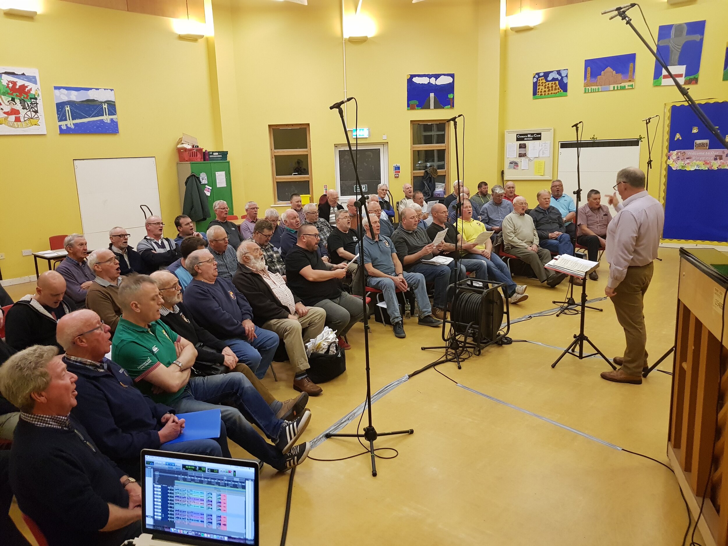 Cwmbach Choir.jpeg