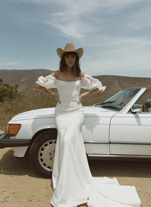 Trunk Shows and Visiting Collections — Jasmine Lilly Bridal