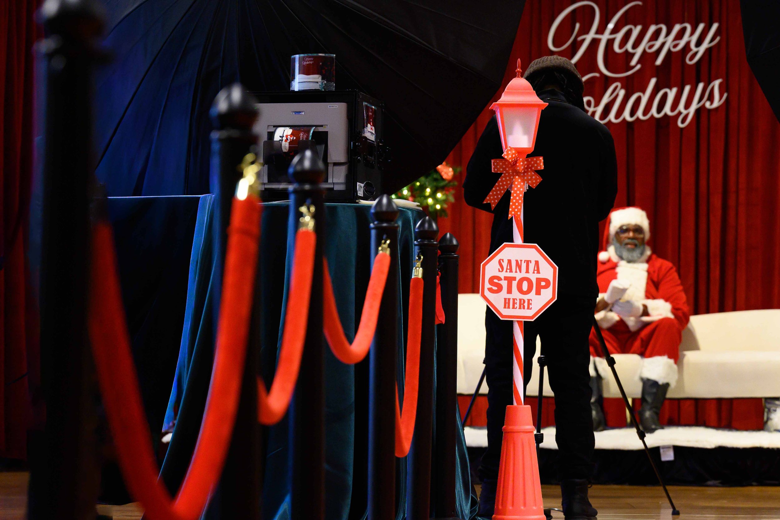 2025-12-06 - NAAM - Black Santa48.jpg