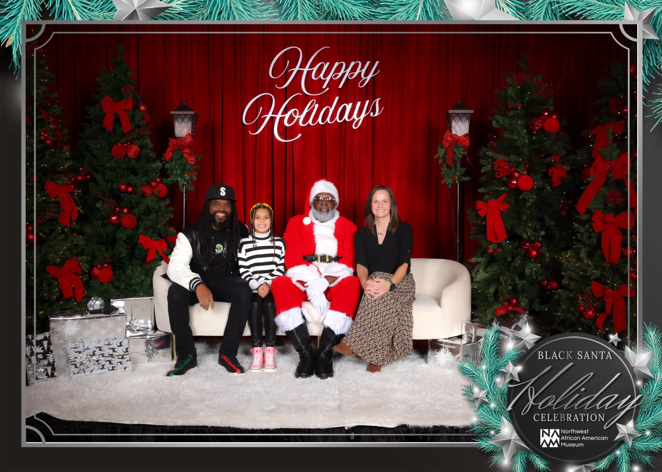 1764541925_Family with Santa.jpg