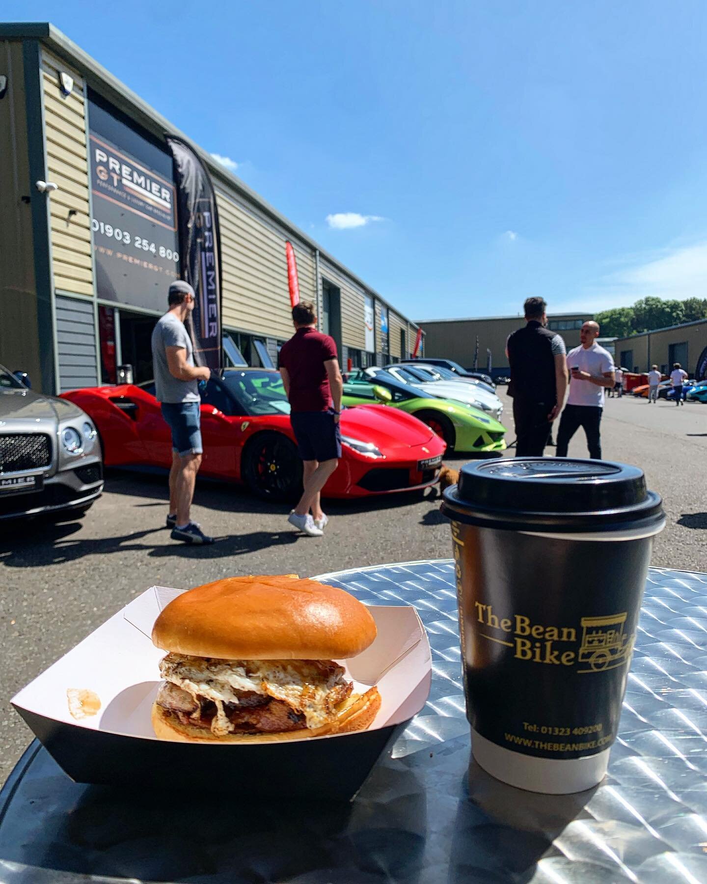 What a great weekend spent with @sussexccc , @premiergt and @fmsupercarclub ! 🍕 ☕️ 🥓 🥪