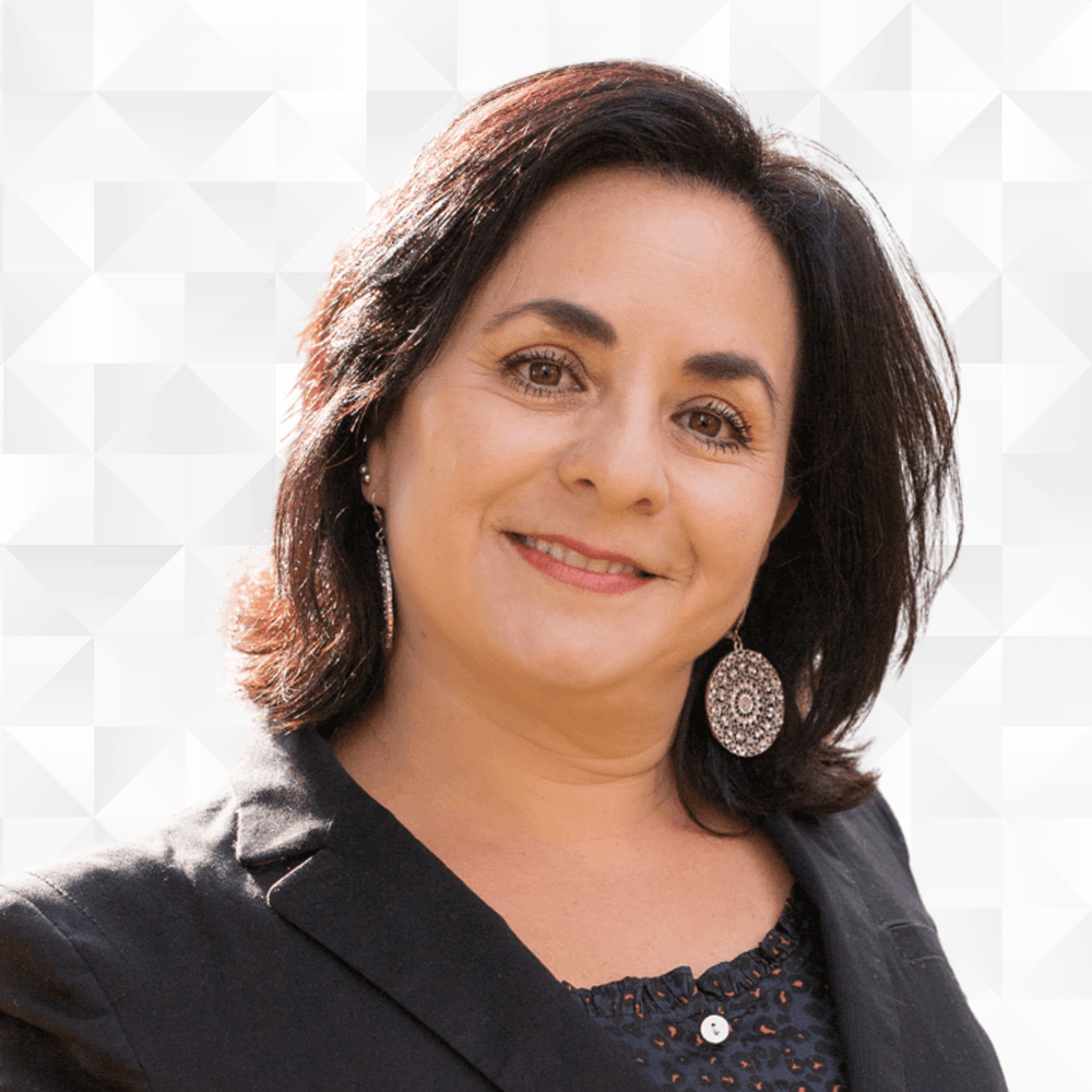 Monica Navascues, Level 52 coach based in Ontario