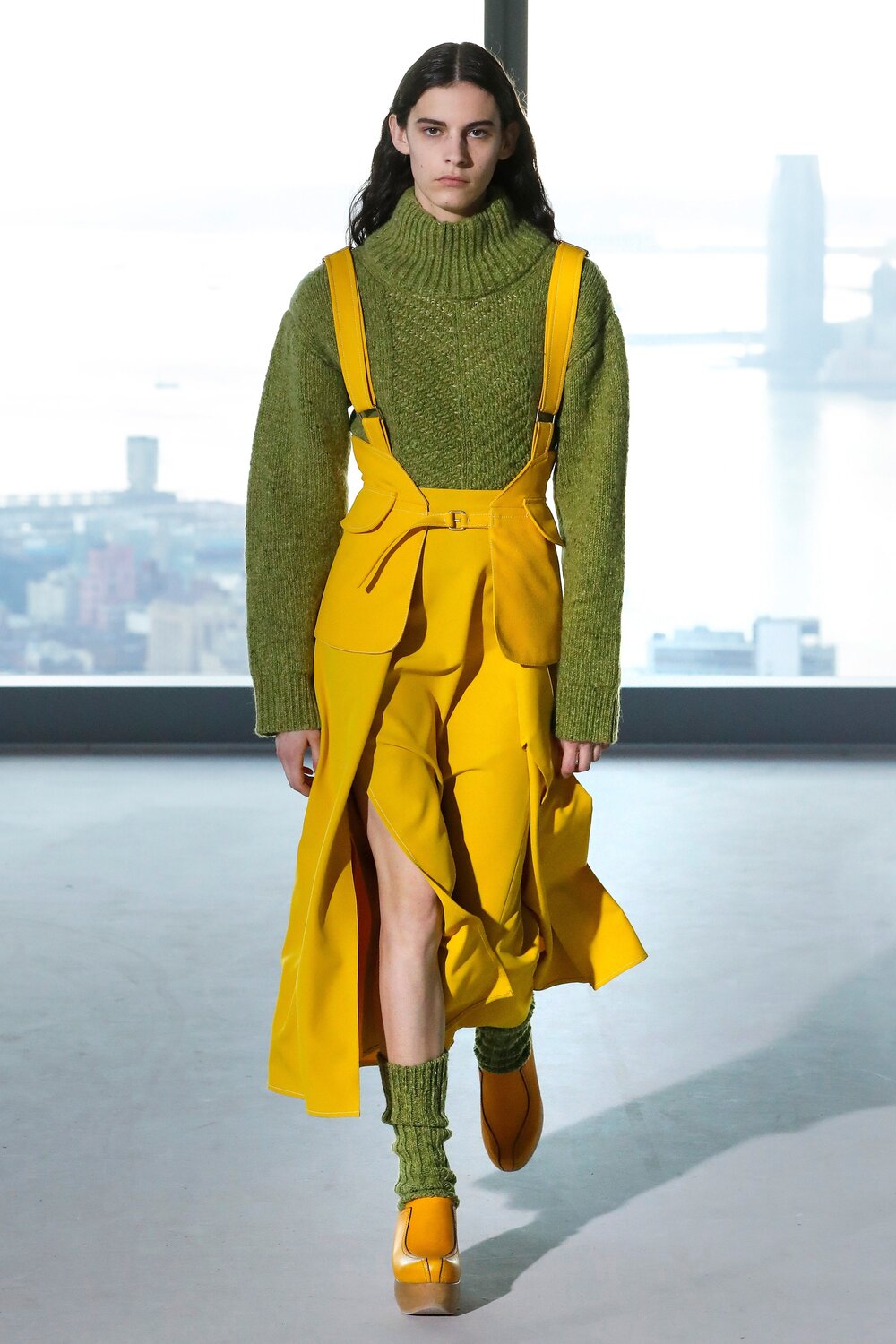 Sies Marjan uses colors like French worker sun yellow jumpsuit