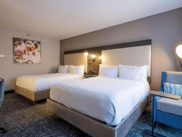 DoubleTree2.JPG
